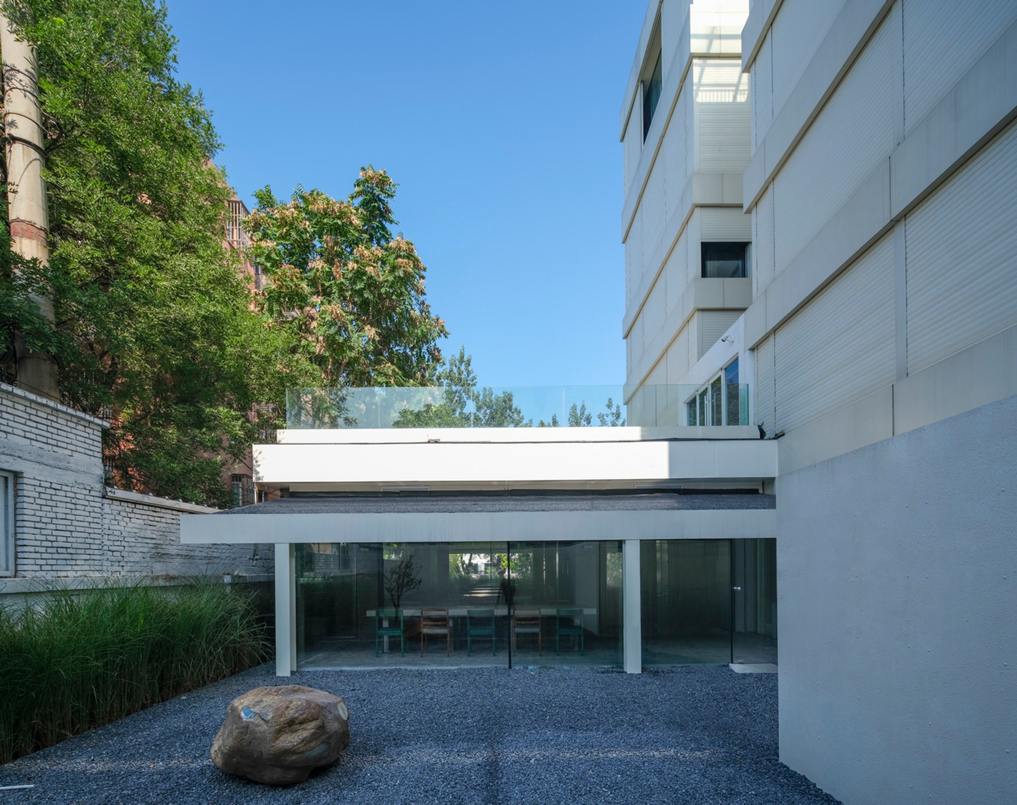 Pearl Restaurant Design: A Harmonious Fusion of Architecture and Memory