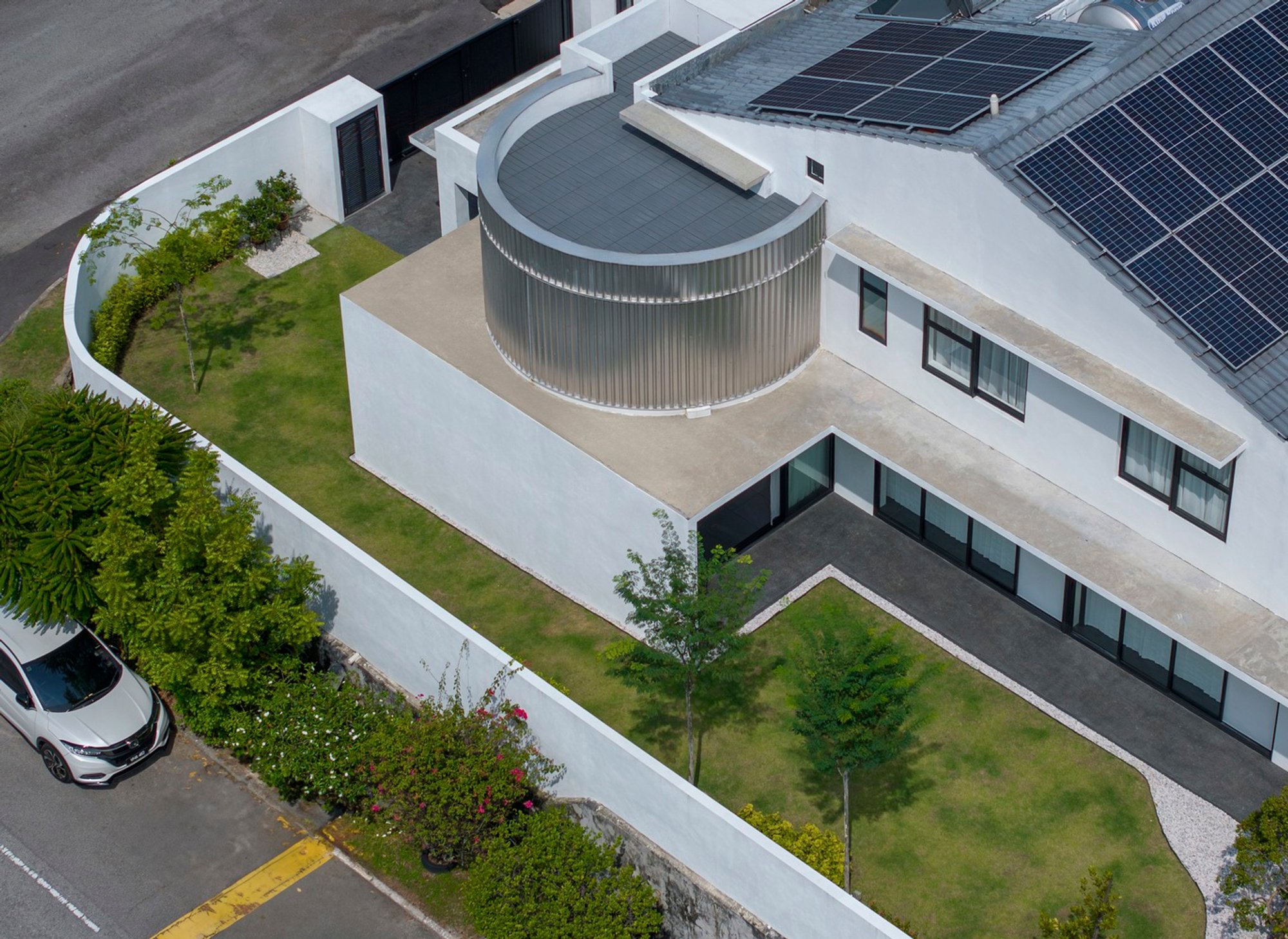 CC House: A Showcase of Contemporary Malaysian House Design by Fabian Tan Architect