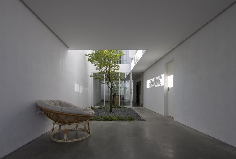 All Photographs are woek of&nbsp;Hoang Le