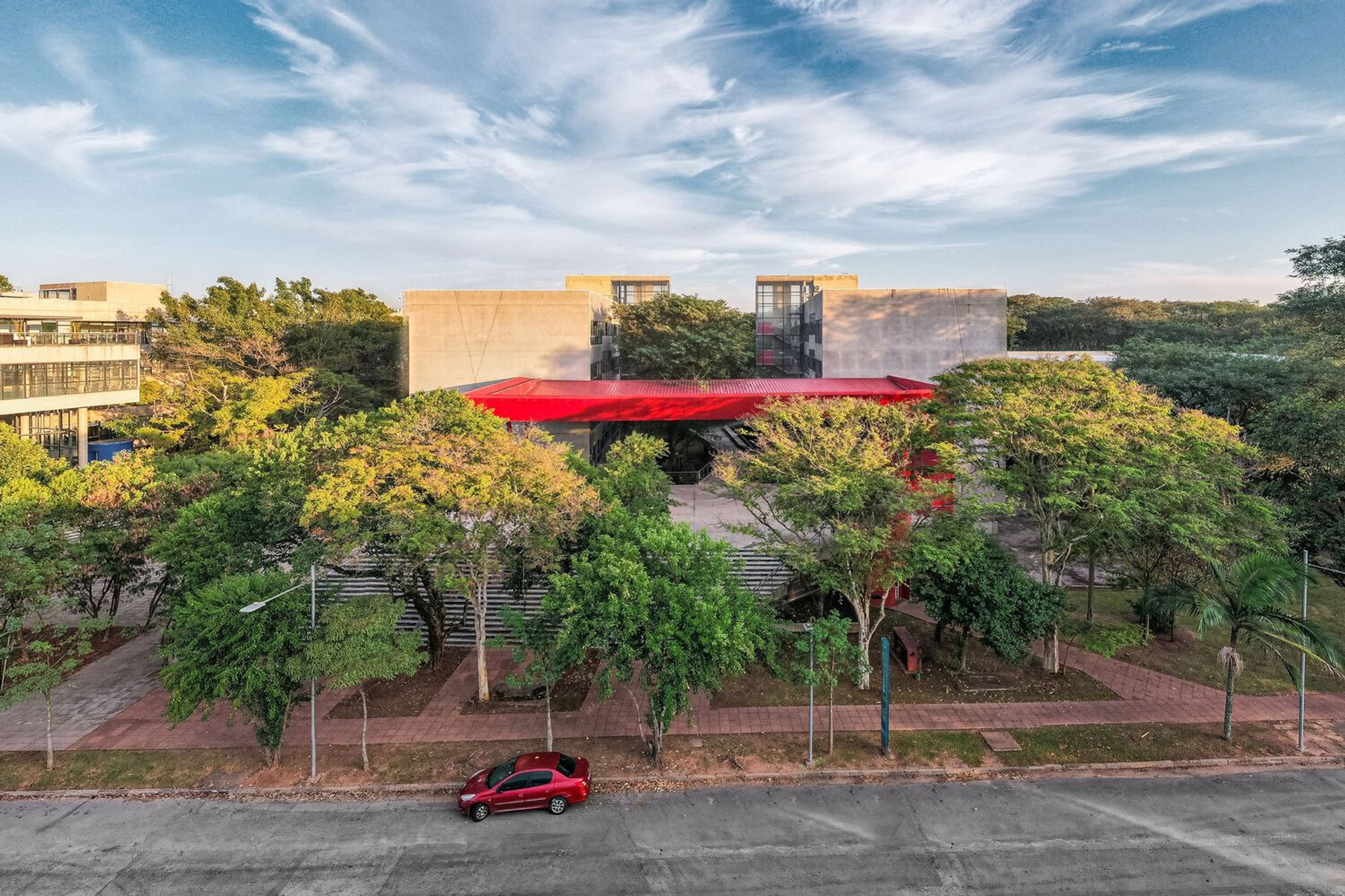 International Broadcasting Center USP Architecture: A Fusion of Modern Design and Functionality