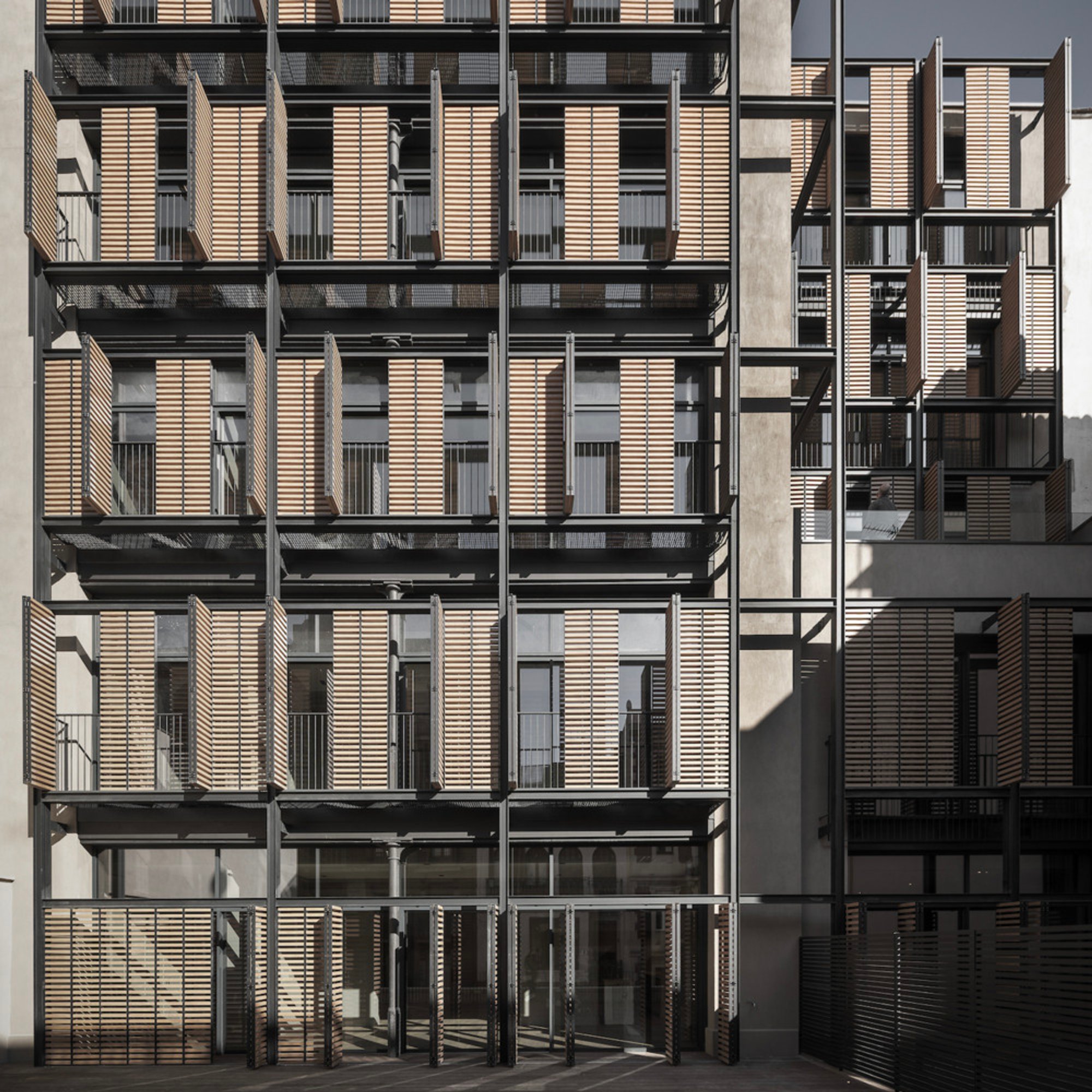 Adaptive Reuse Architecture in Barcelona: The Transformation of Paseo de Gracia 125