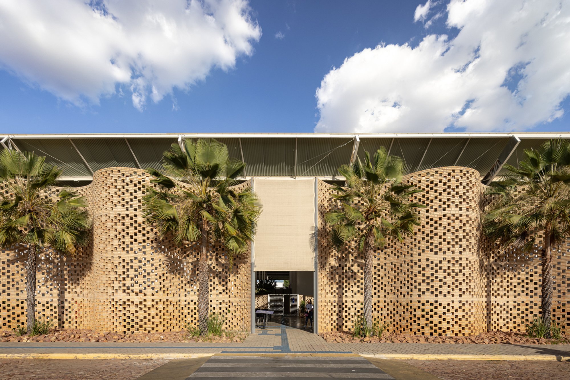 Unileão School Veterinary Hospital: A Sustainable Oasis in Juazeiro do Norte
