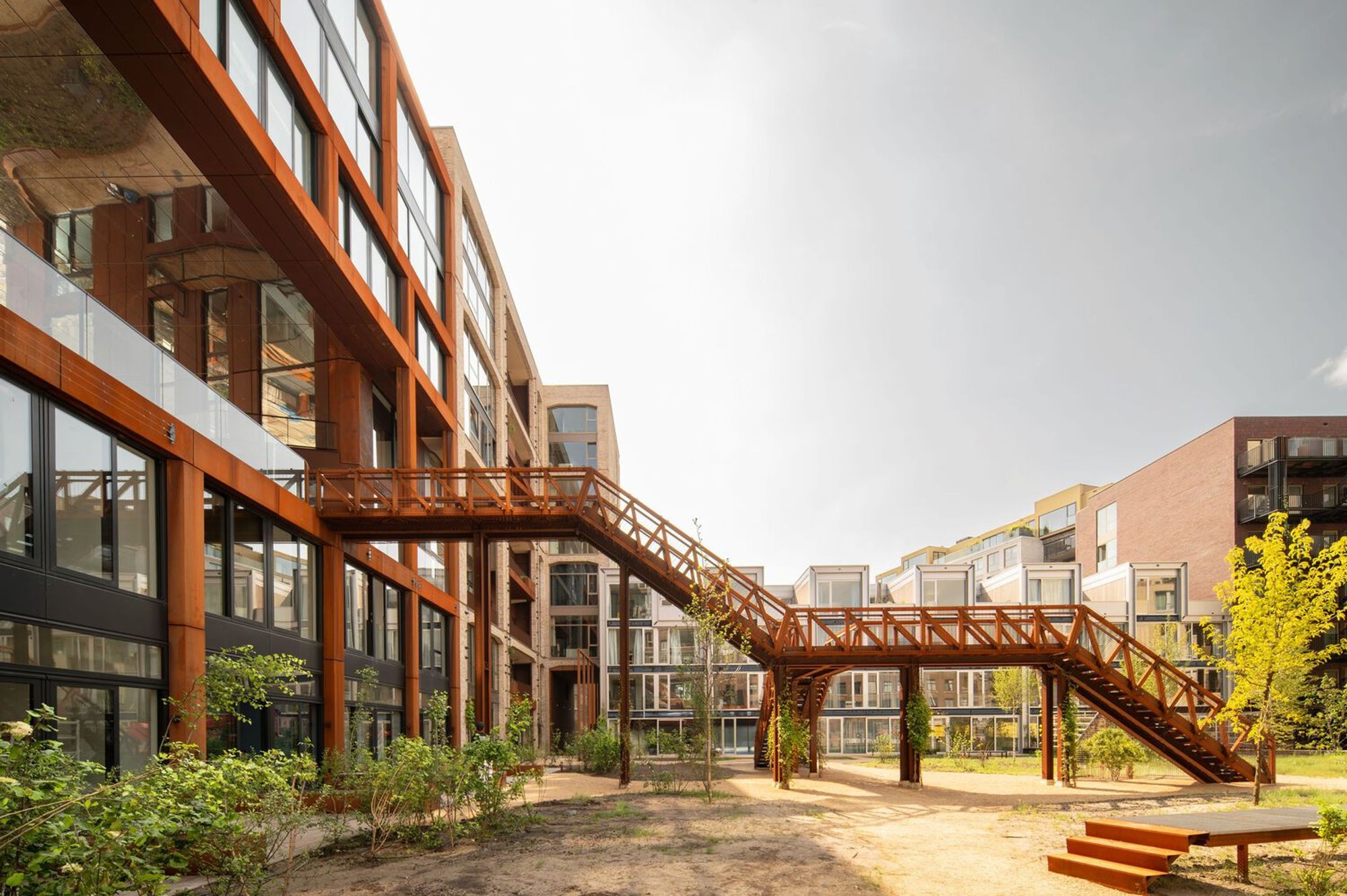 Lloyd Yard Rotterdam Architecture: Redefining Port History with Modern Design