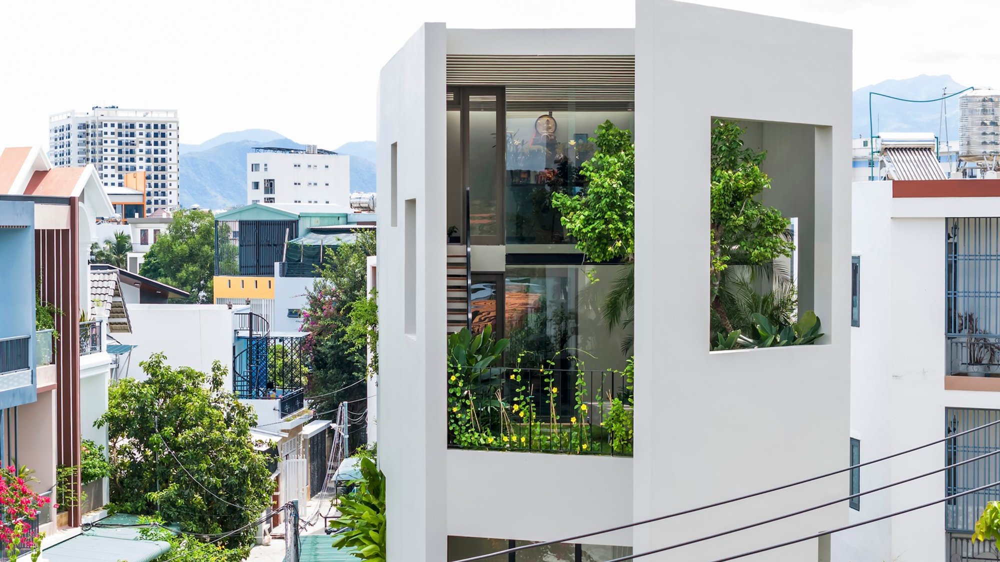 SkyGarden House: A Sustainable Urban Architecture Masterpiece in Nha Trang, Vietnam