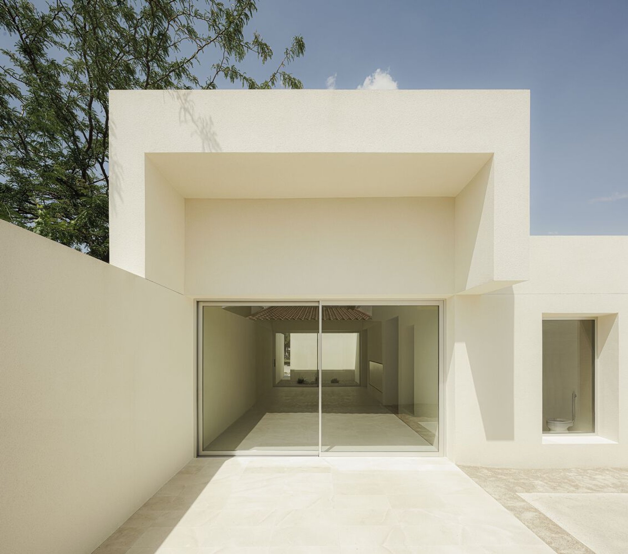 Kindergarten Architecture in Spain: A Case Study of the Aguas Nuevas Nursery School