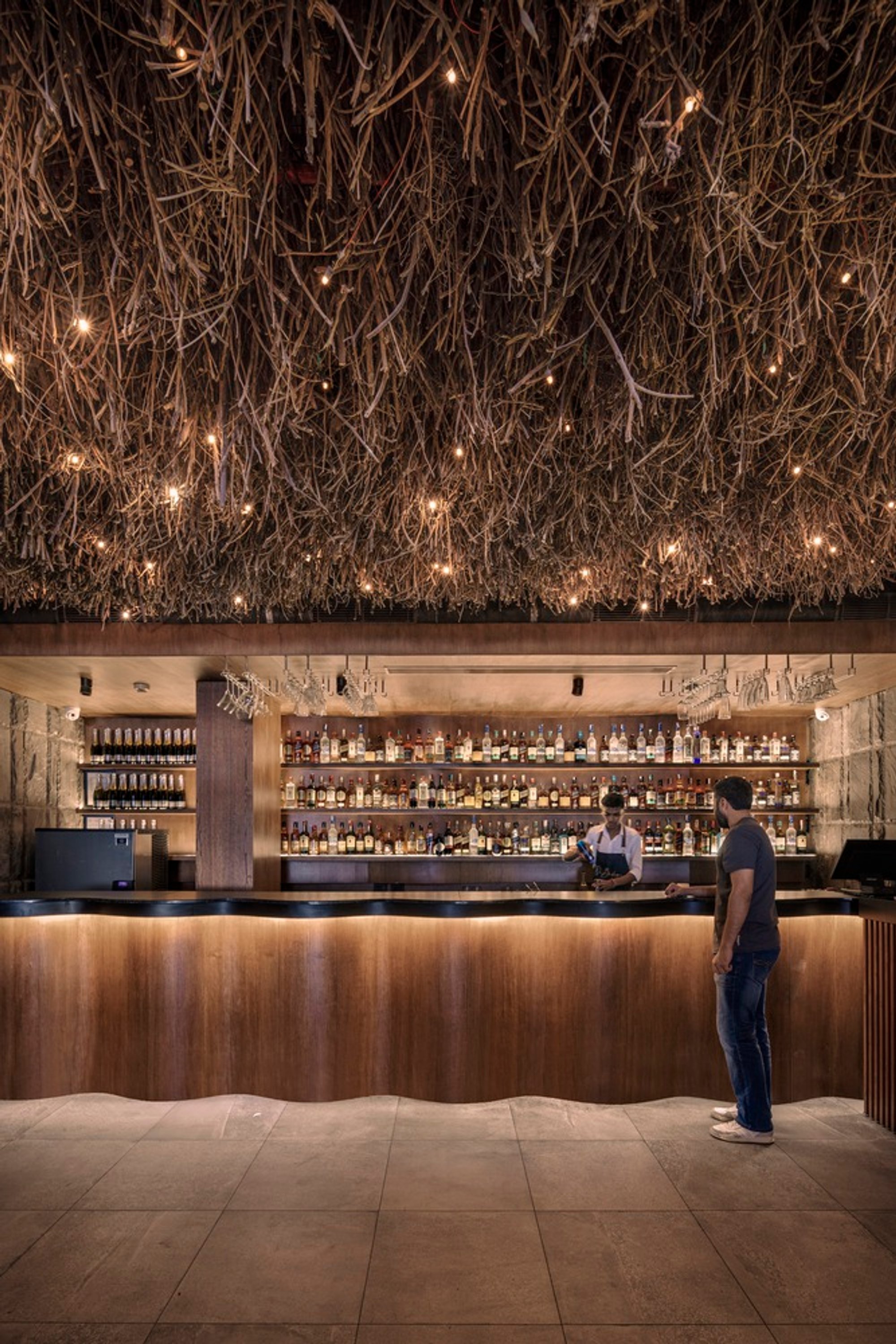 Vernacular Architecture in Restaurant Design: The Bodega Experience