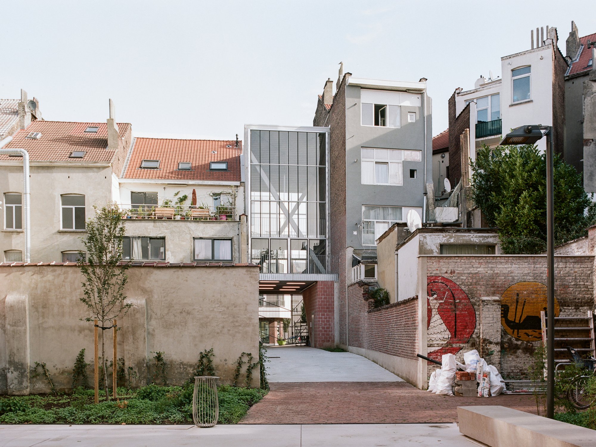 Sustainable Architecture for Community Centers: The ECAM Youth Center by AgwA