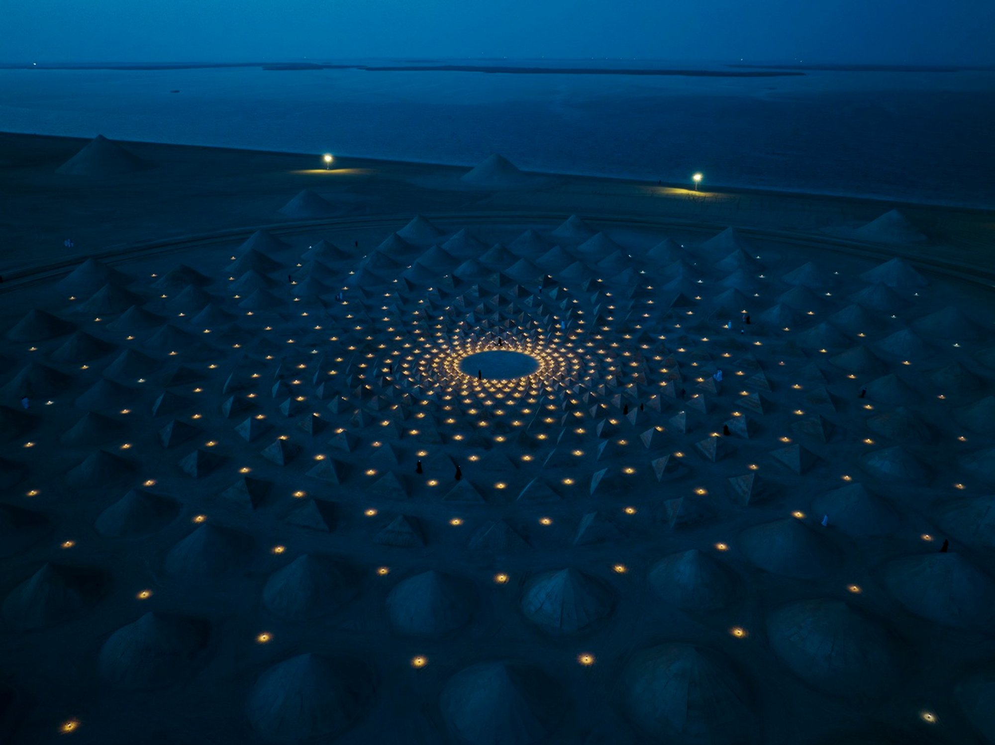 Public Art Installations in Abu Dhabi: Transforming Natural Landscapes into Cultural Masterpieces