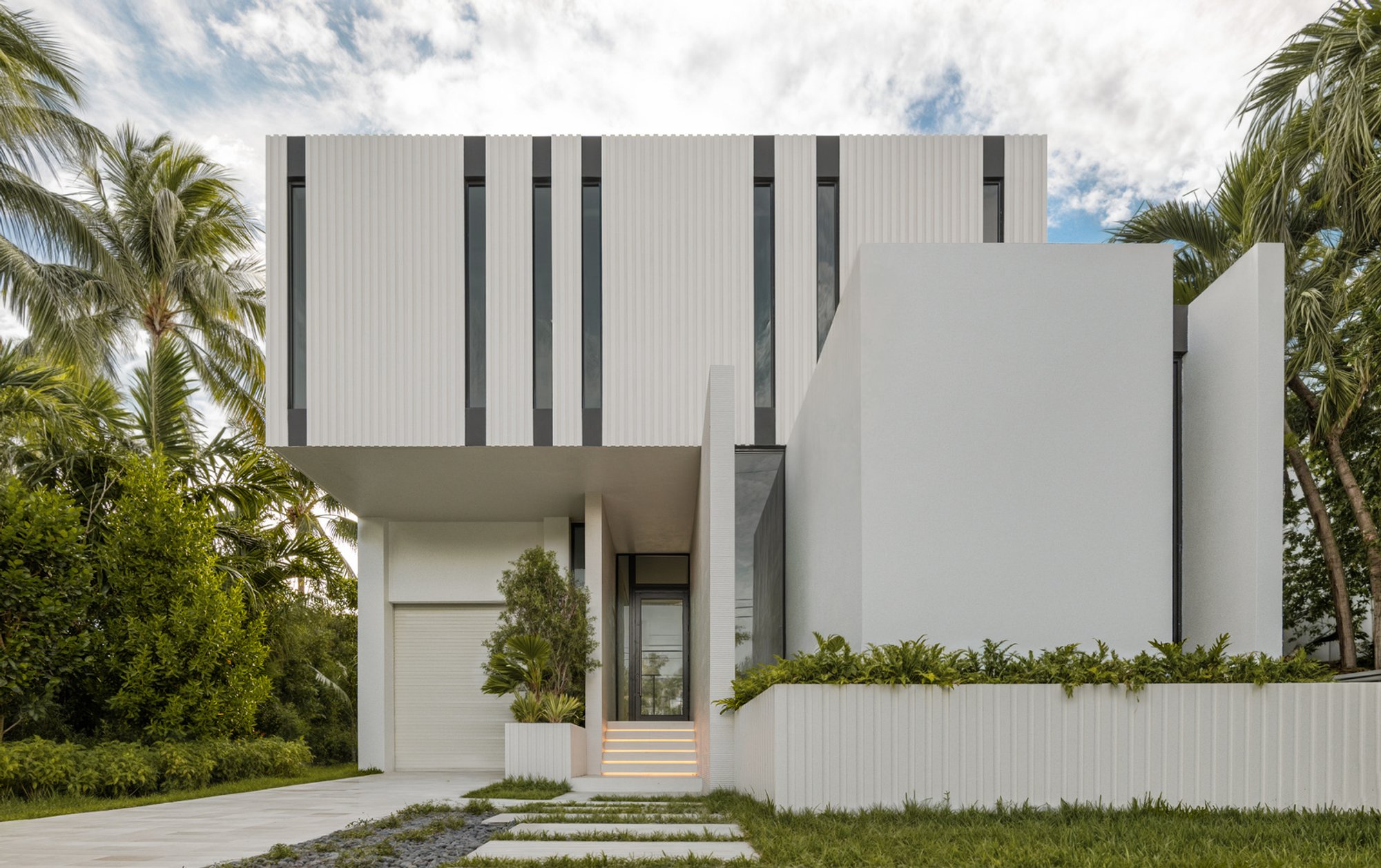Veil House: A Tropical Modern Masterpiece by if studio in Miami Beach