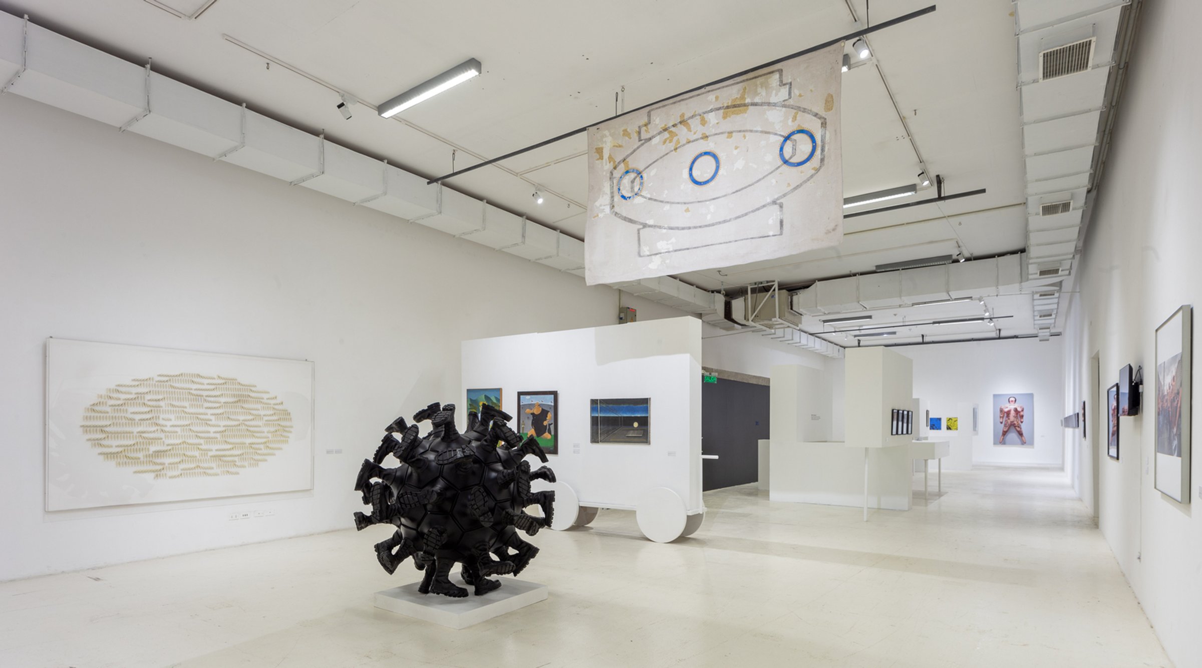 Dynamic Museum Exhibition Design: Revolutionizing Visitor Experience and Architecture