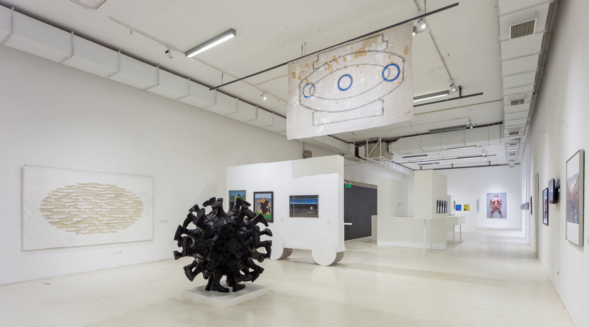 Dynamic Museum Exhibition Design: Revolutionizing Visitor Experience and Architecture