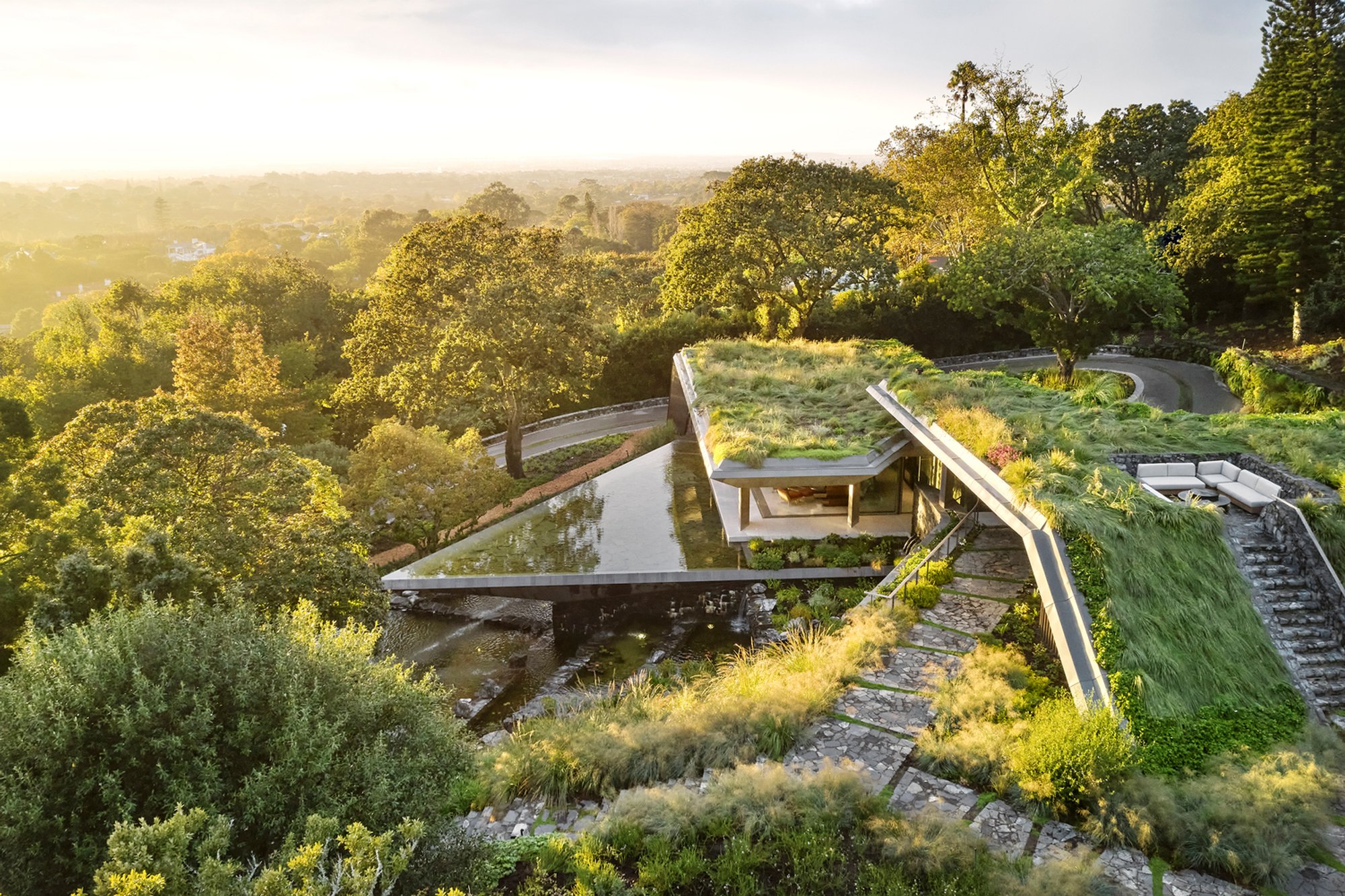 Harmonious Hillside Architecture: The Pavilion House