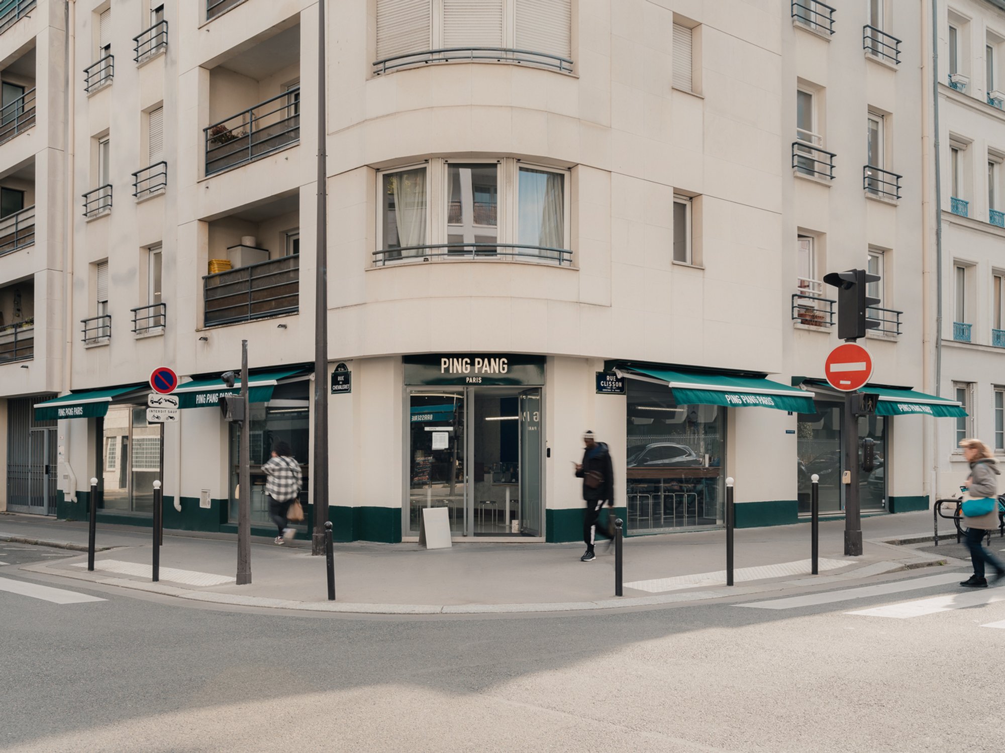 Ping Pang Sports Space: A Modern Approach to Sports Architecture in Paris