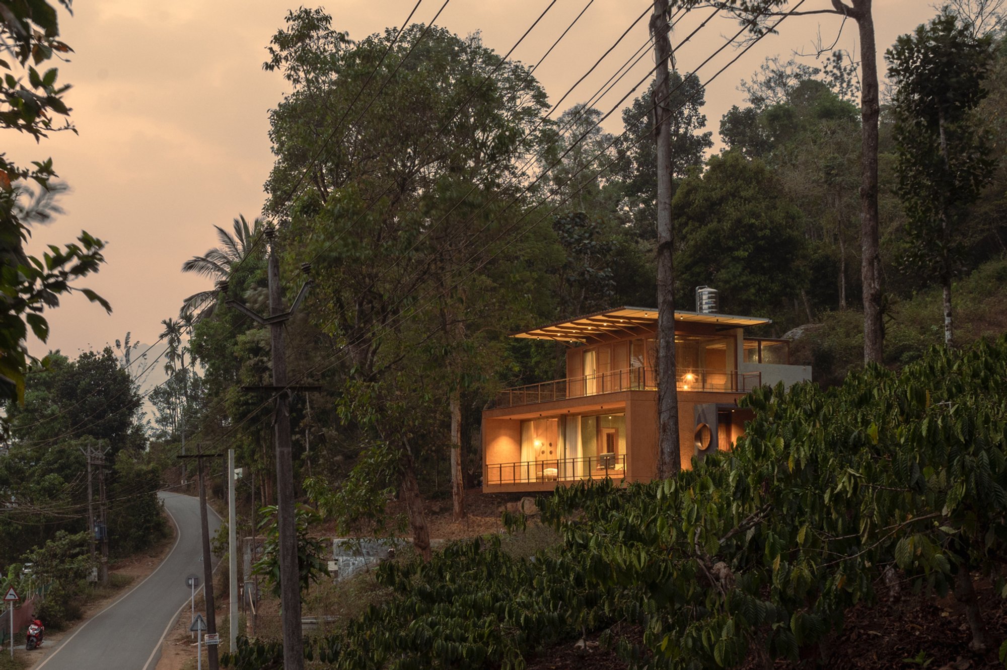 Sustainable Home Design in Wayanad: Urul House by STUDIO TERRATECTS