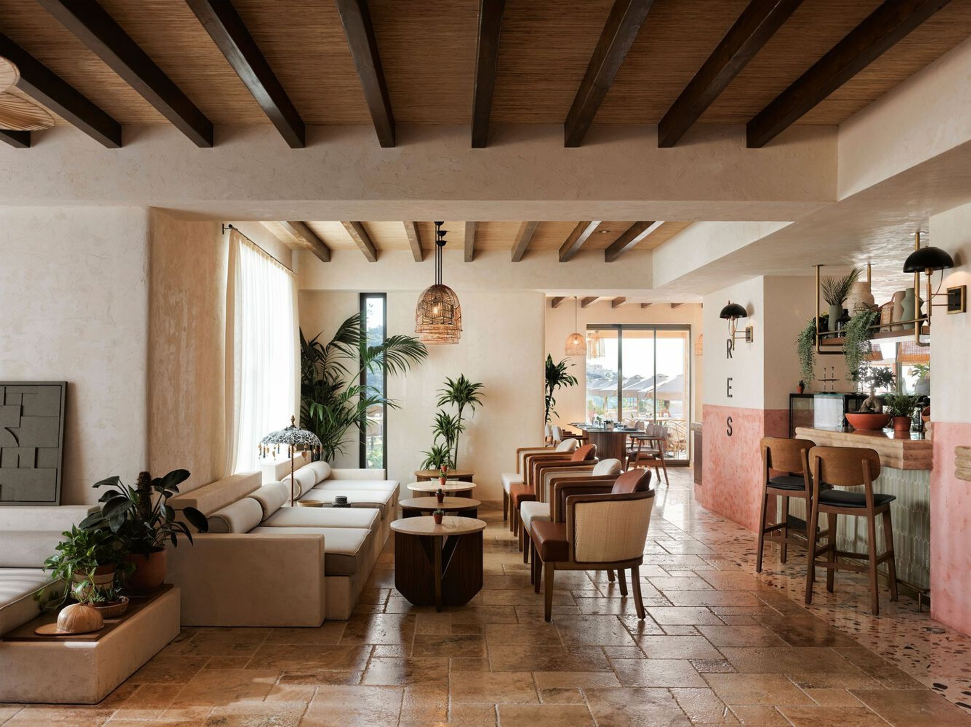 Radisson Blu Hotel Kaş: A Masterpiece of Mediterranean Hotel Design