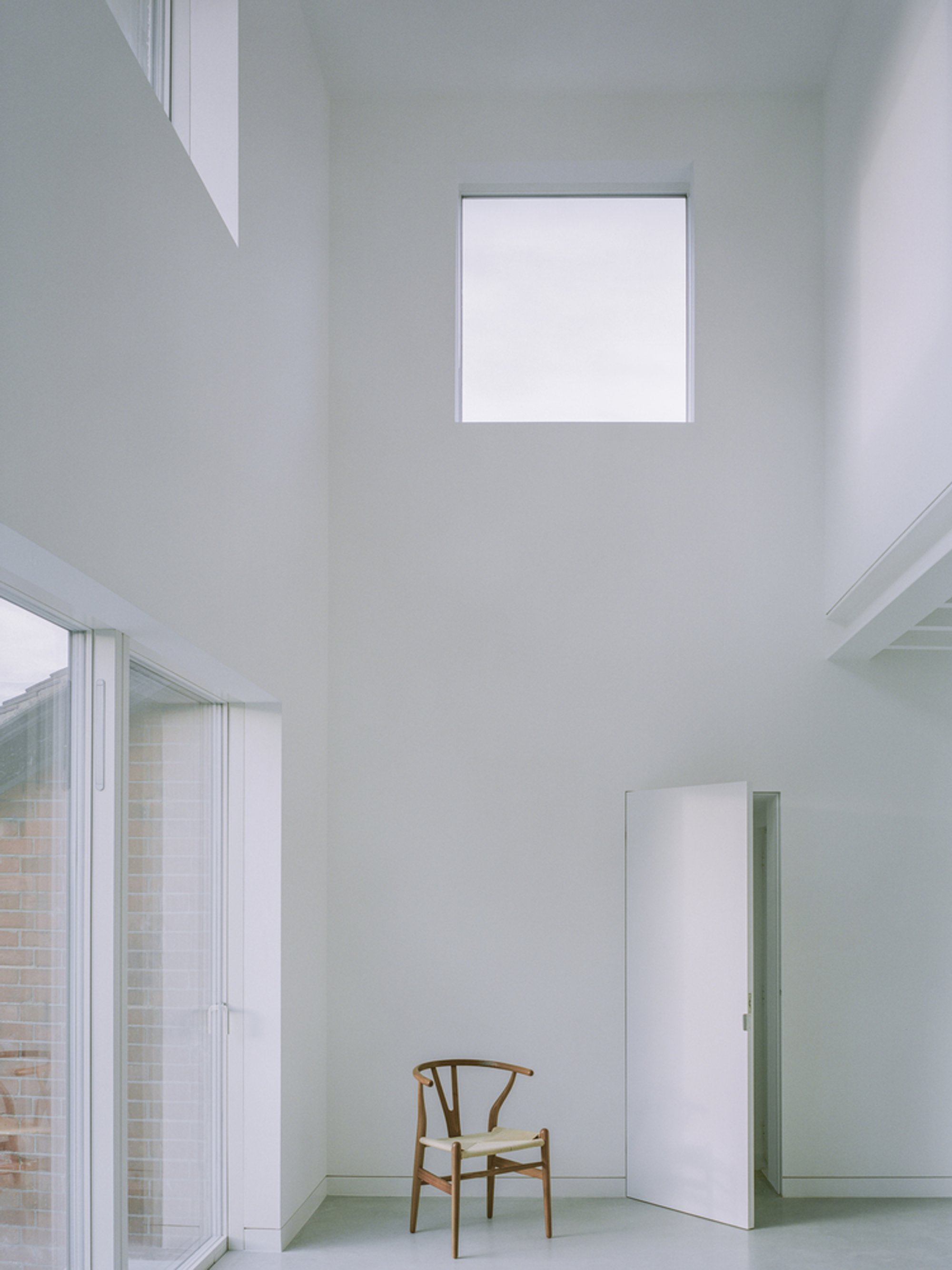Jonathan Burlow Carves a Double-Height Studio from a Modest London Terrace