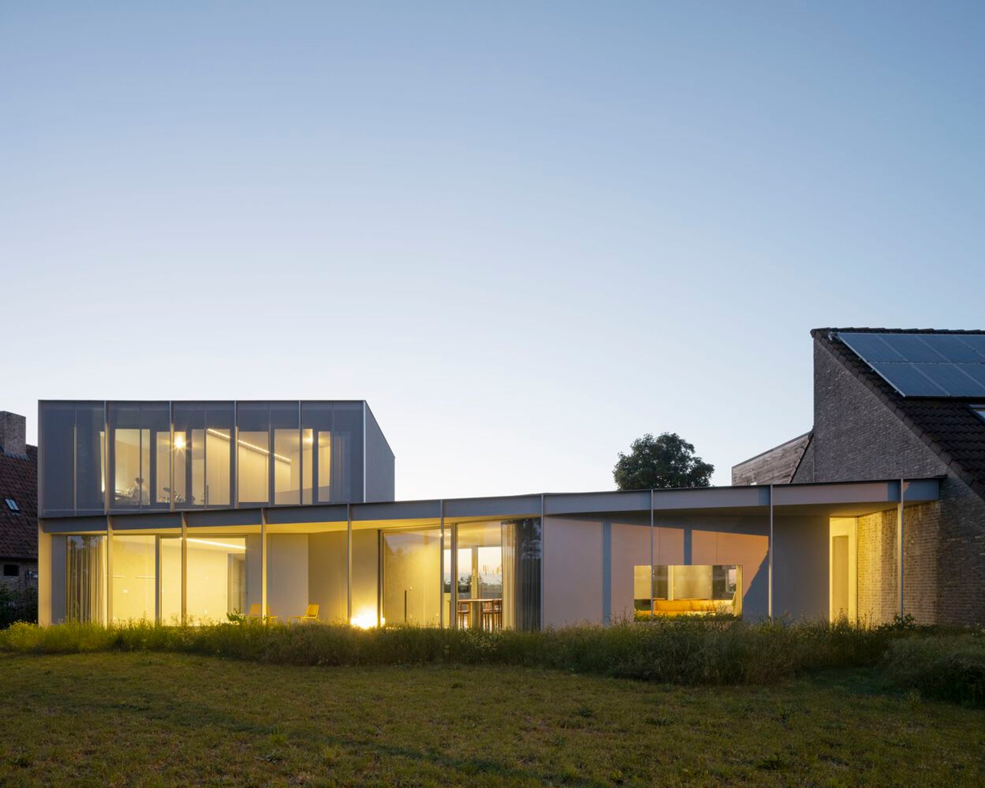 House WADD: A Contemporary Pavilion Architecture Redefining Living Spaces in Belgium