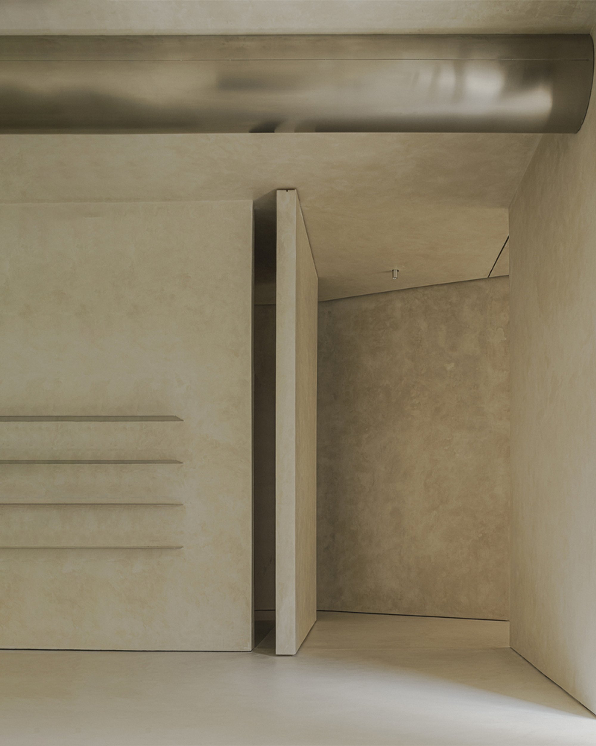BETA Ø Carves a Monastic Calm into a Madrid Apartment with Z Ø