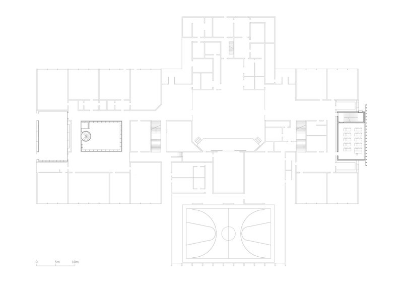 Ground-floor plan: full school complex with existing classrooms, gym, courtyard, and new extension (bold outline at right)