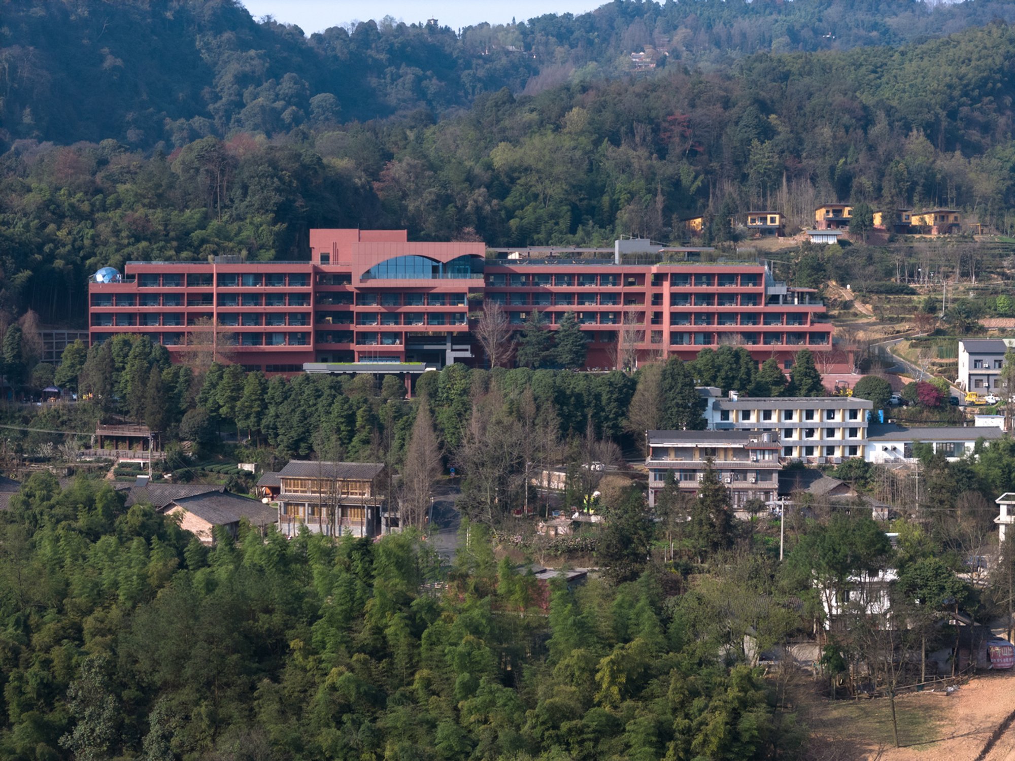 Danling Lao’e Mountain Resort: A Masterpiece of Mountain Resort Architecture Design