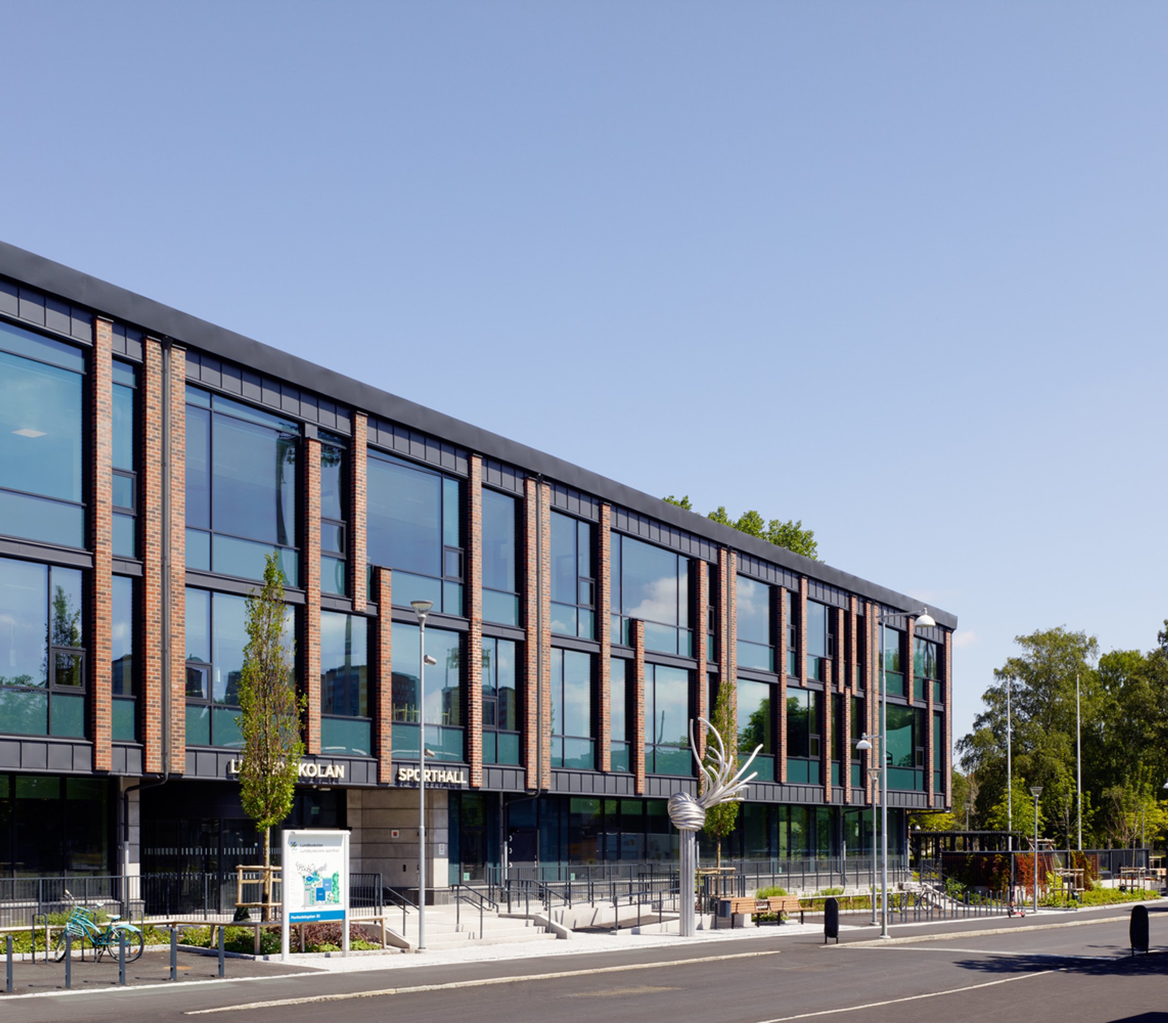 Modern School Architecture Design: Lundby School by D Office arkitekter