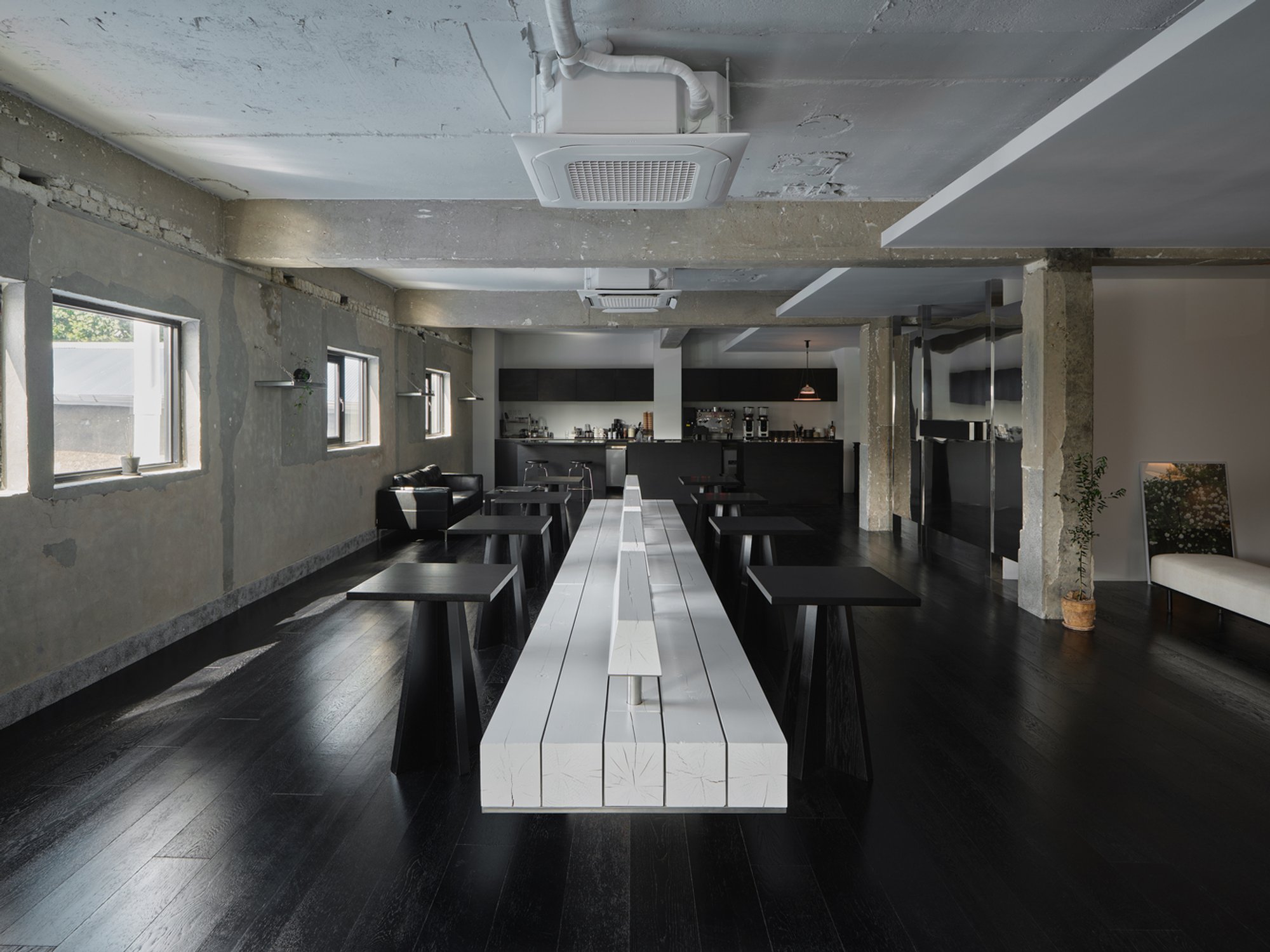 Coldframe Café by Sherpa: A Fusion of Brutalism and Warmth