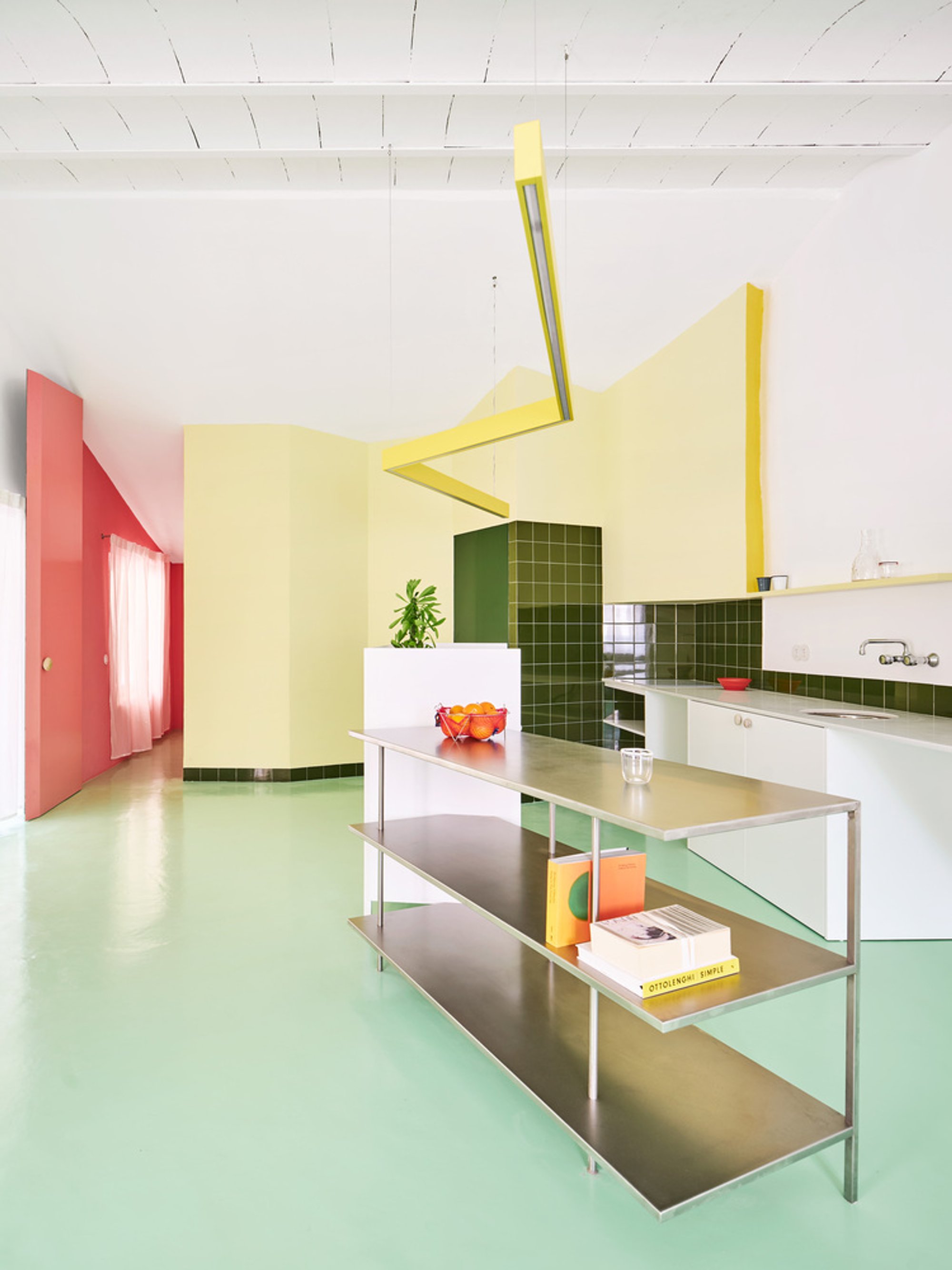 h3o Architects Fold Color Through a Spanish Home Like a Continuous Origami Ribbon