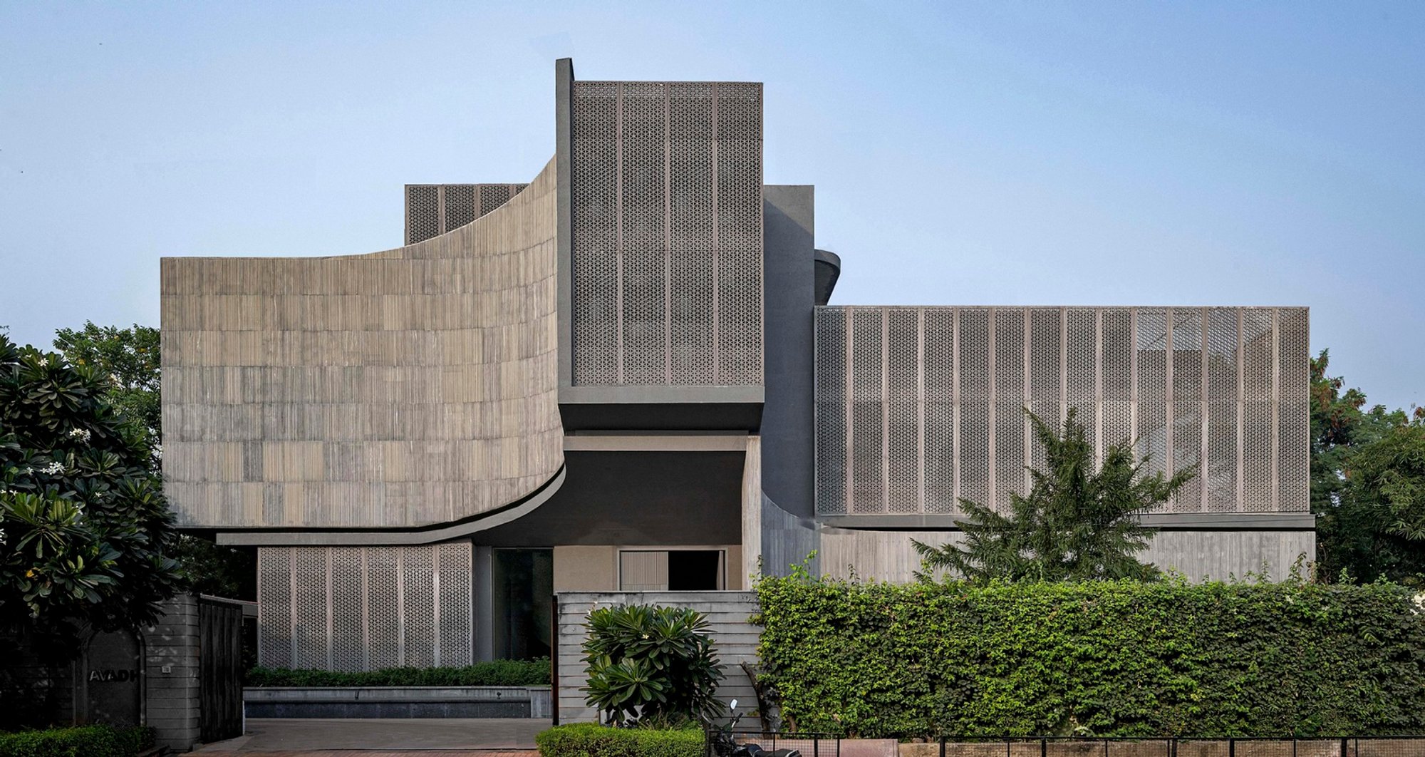 Sustainable Modern House Design: Zen Spaces Residence by Sanjay Puri Architects