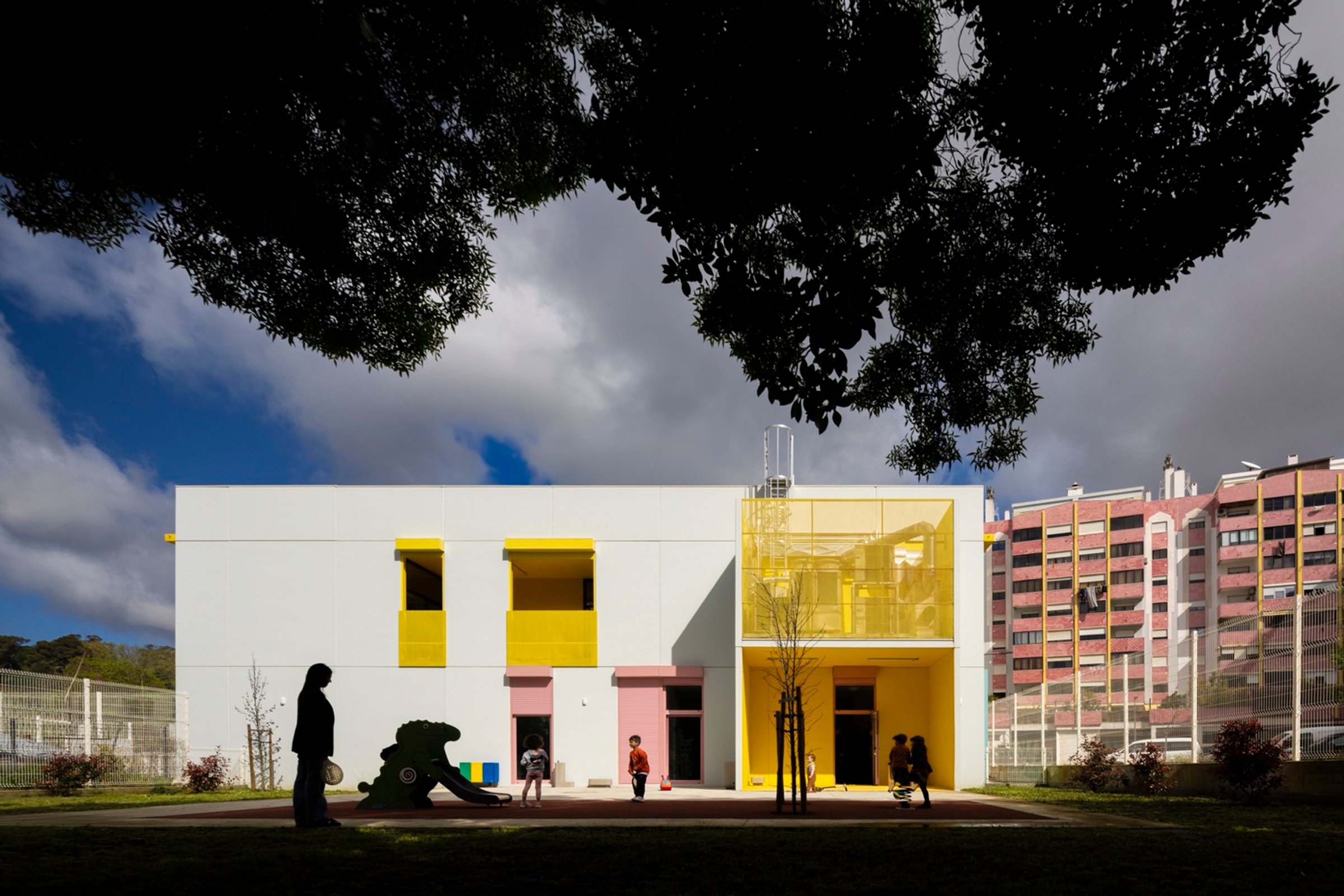 Modular Kindergarten Architecture in Lisbon