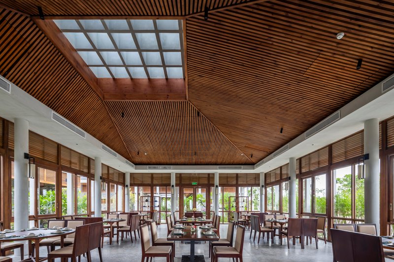 Sustainable Tropical Architecture: Hai Au Restaurant
