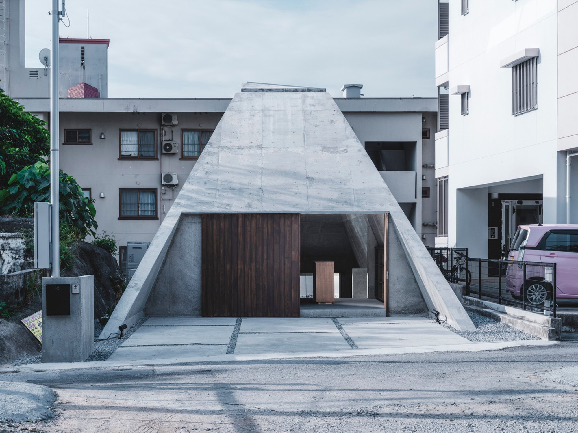 Pyramid-Inspired House Design: The Timeless Elegance of Pyramid Hut by IGArchitects