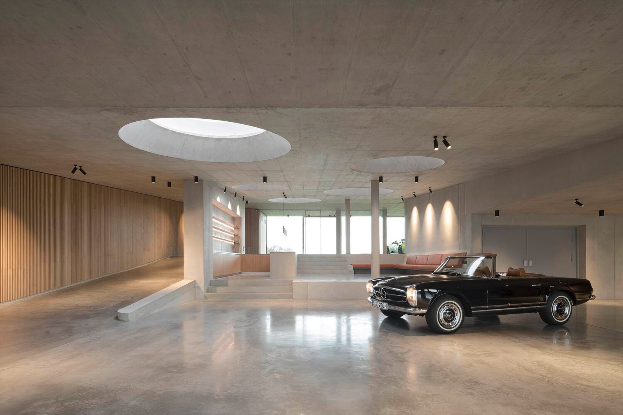 Working Among Classics: New Office Space by larob. studio für architektur