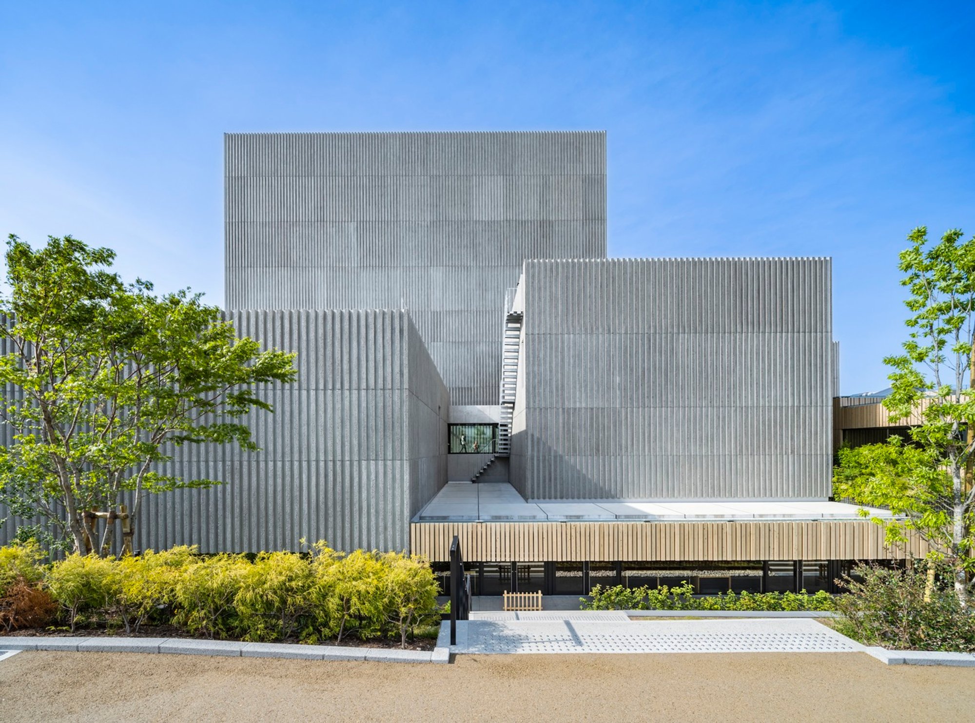 Takatsuki Arts Theatre: A Masterpiece of Sustainable Theater Architecture by Nikken Sekkei
