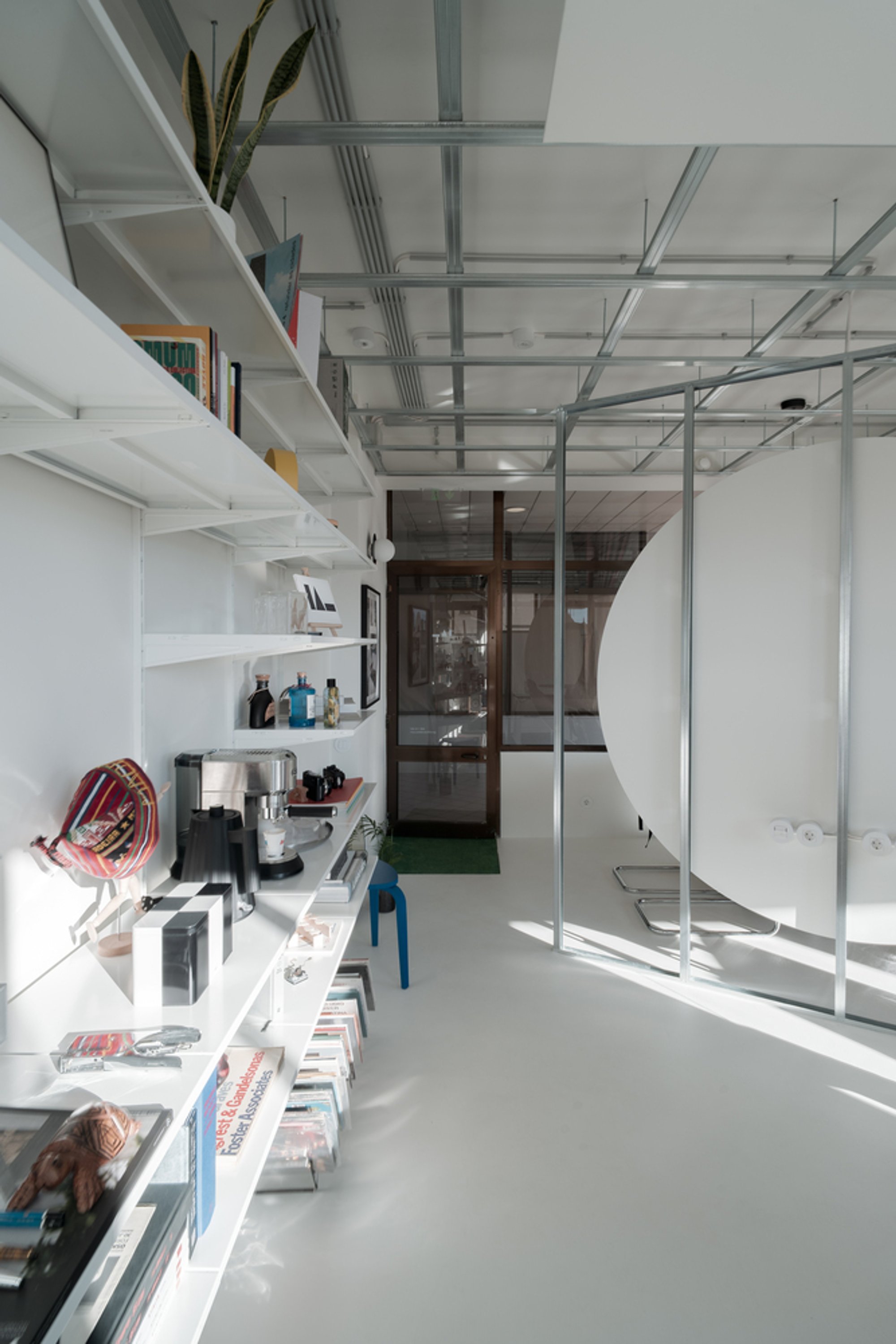 IAI Coletivo Atelier: A Transformative Approach to Flexible Design in Portugal