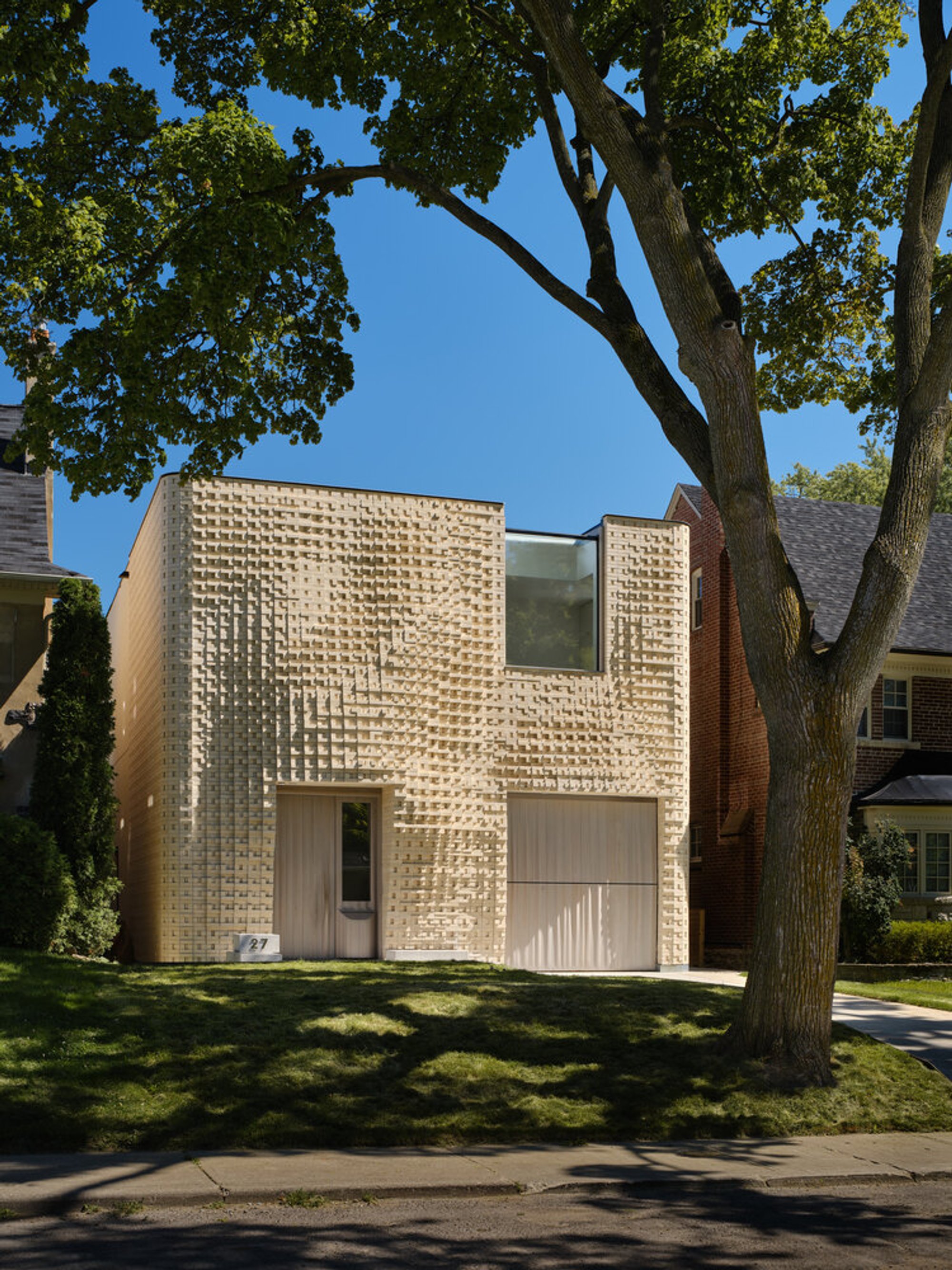 Canvas House: A Contemporary Masterpiece by Partisans