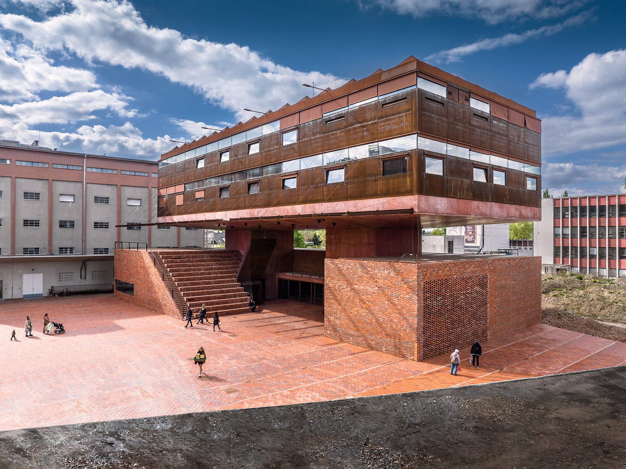 Šépka architekti Resurrects Josef Gočár's Automatic Mills as a Cultural Hub in Pardubice