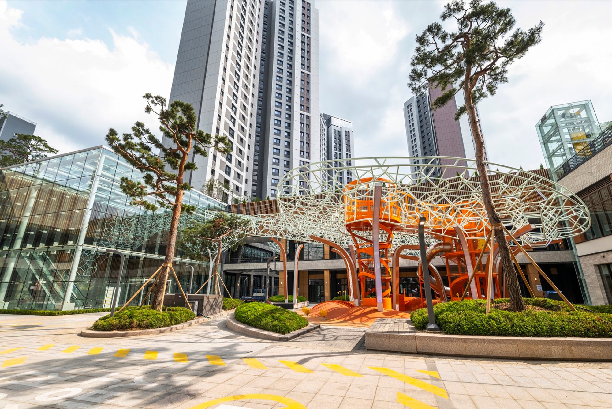 Arcloud: A Mixed-Use Development in Seoul by Carve
