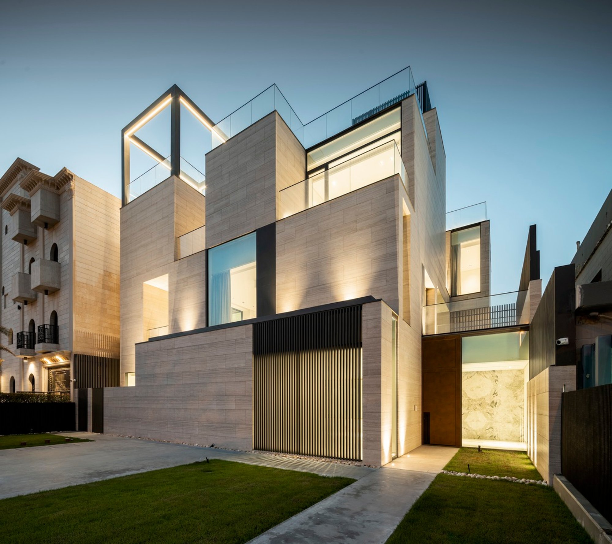 House in Faiha: A Masterpiece of Sustainable Architecture by Studio Toggle
