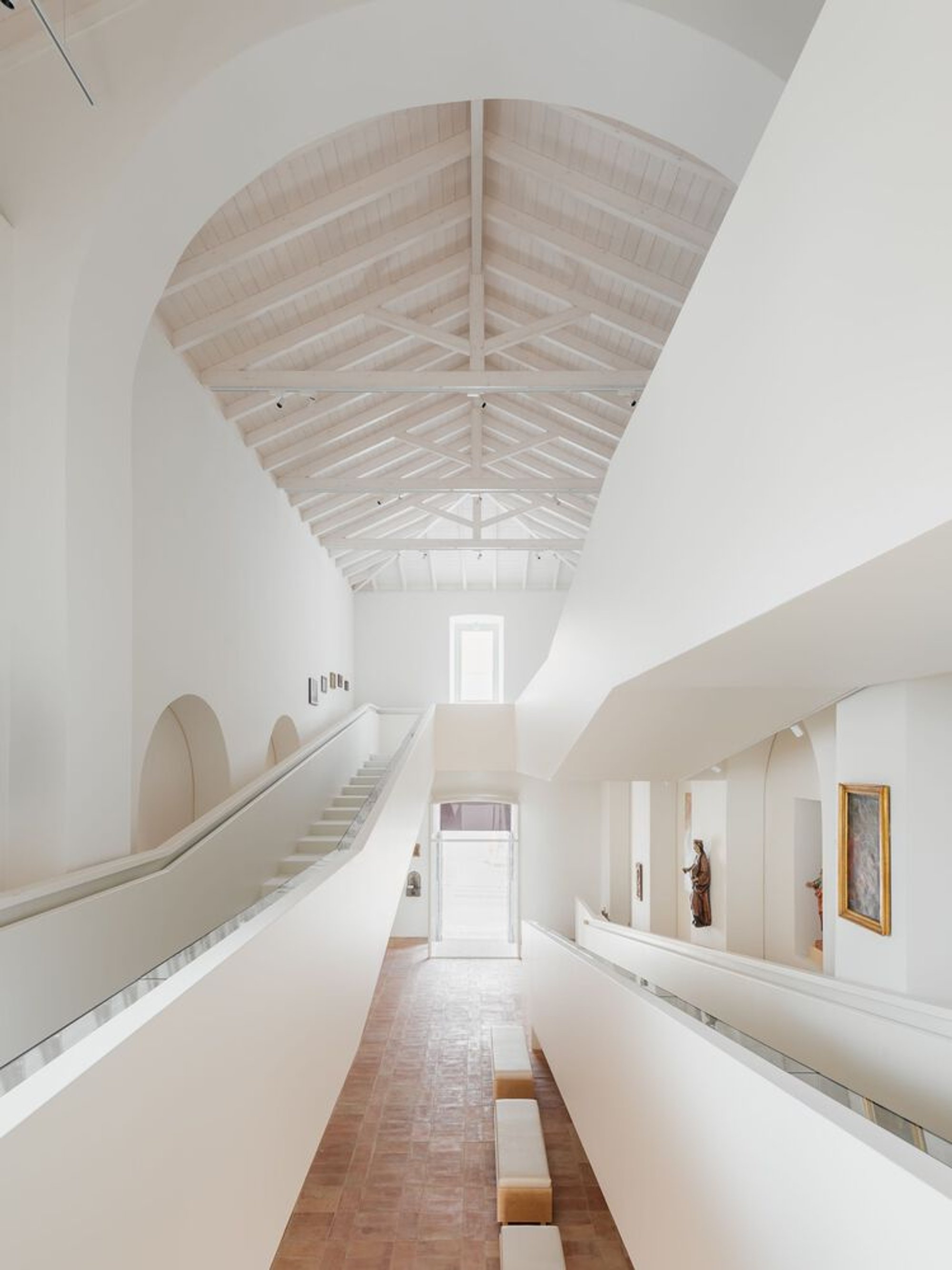 Atelier Data Threads a Private Collection Through the Ancient Walls of an Alentejo Town