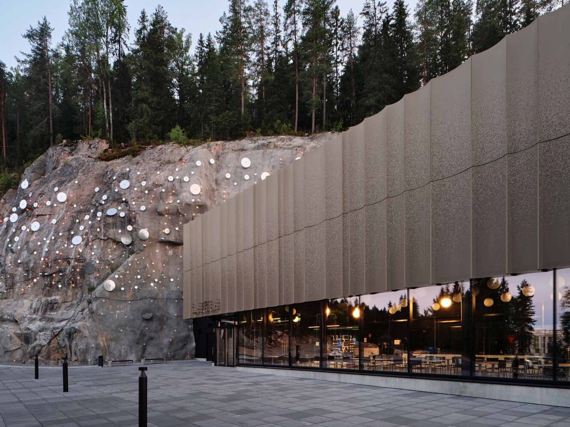 Davidsson Tarkela Carves a 13,780 m² Sports and Events Center into Finnish Bedrock
