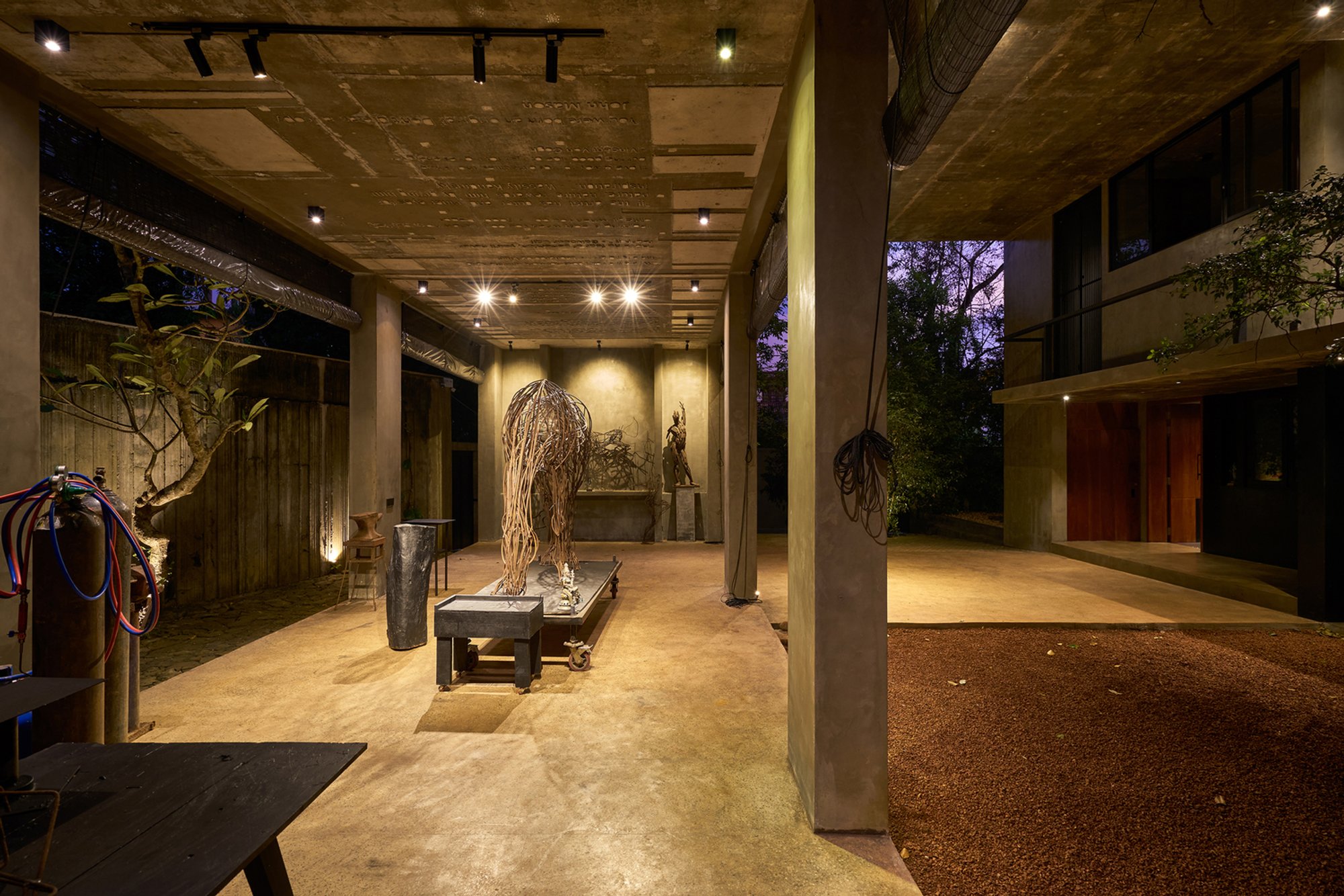 Path Art Studio and Personalized Residence: A Model of Sustainable Artist Studio Design