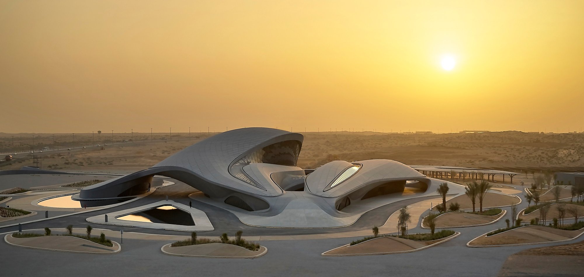 Sustainable Architecture Design: BEEAH Headquarters by Zaha Hadid Architects