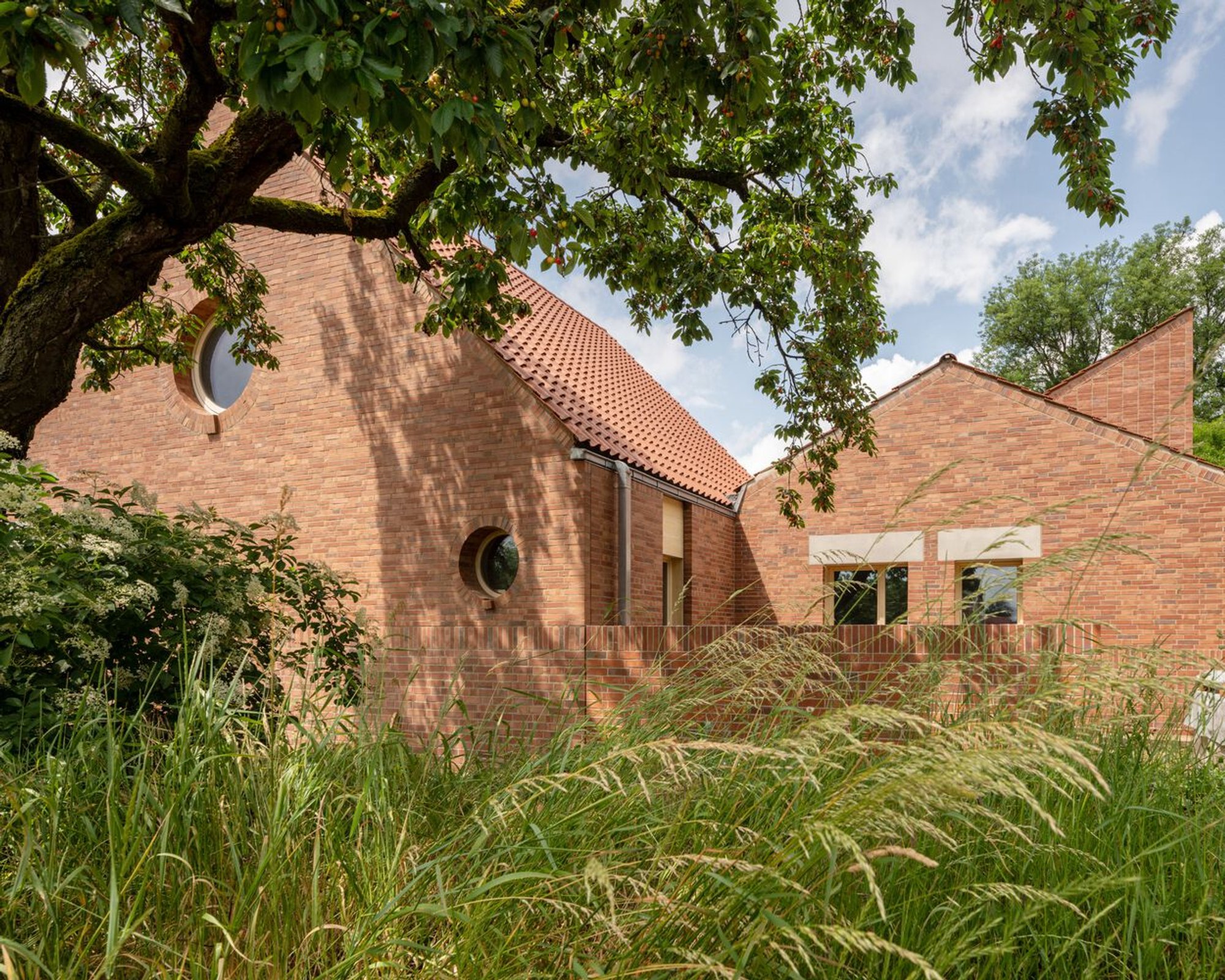 Modersohn & Freiesleben Build a Brick Village House for a Young Family Returning to Rural Germany
