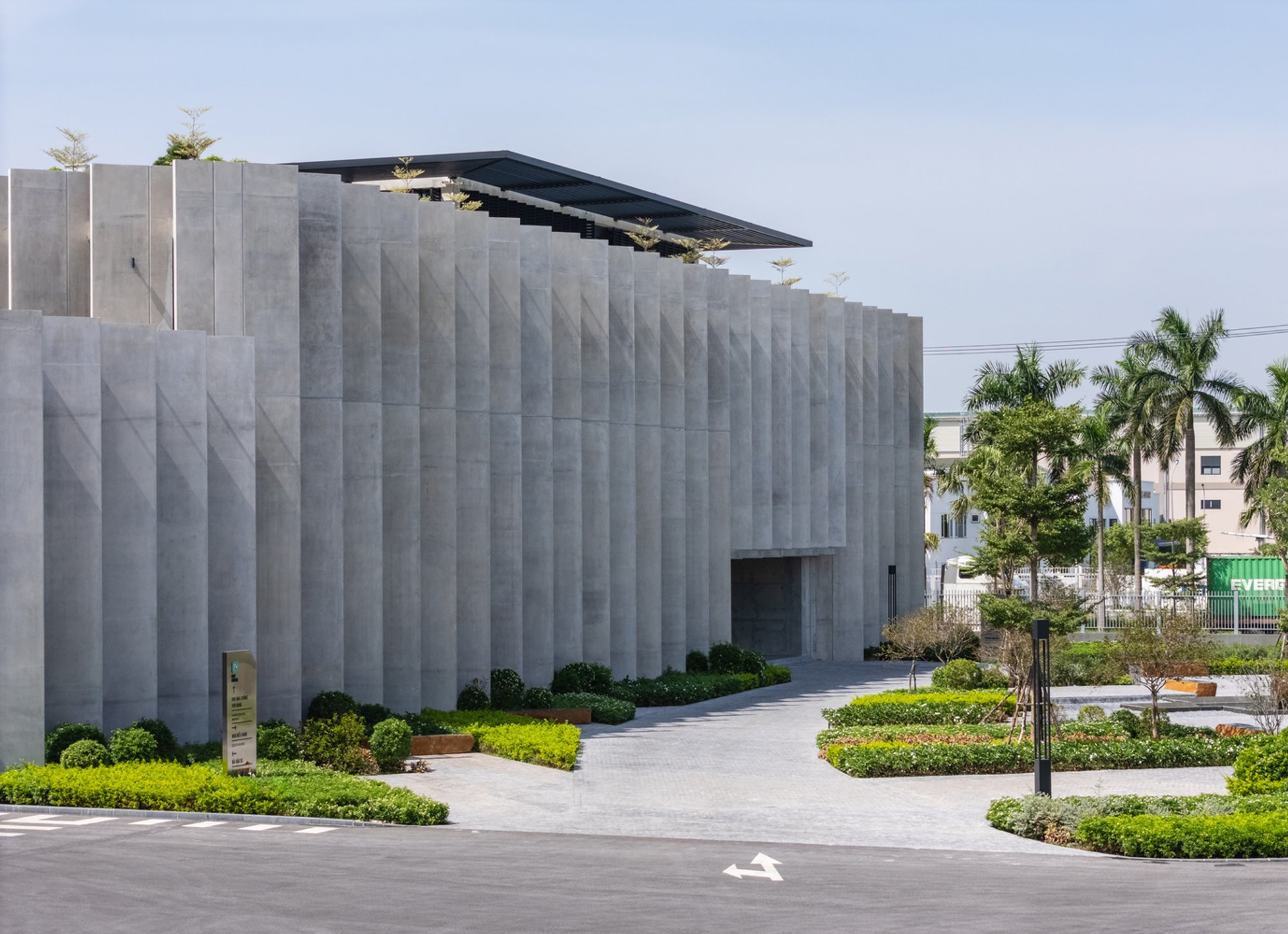 Huy Hoang Lock Factory: A Benchmark in Sustainable Industrial Architecture