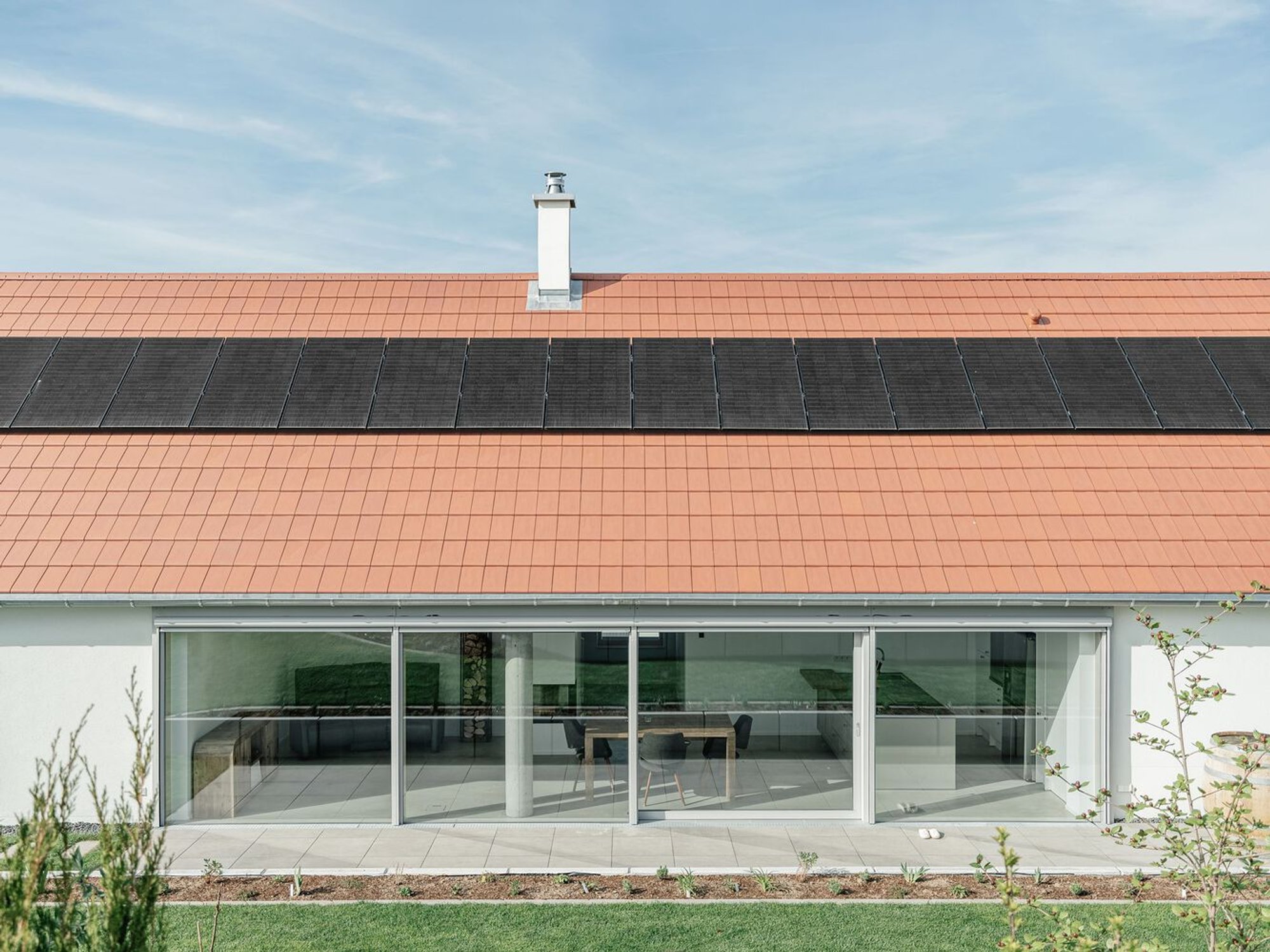 IPHO House by Sascha Wurm Architektur – A Sustainable Architectural Masterpiece in Iphofen, Germany