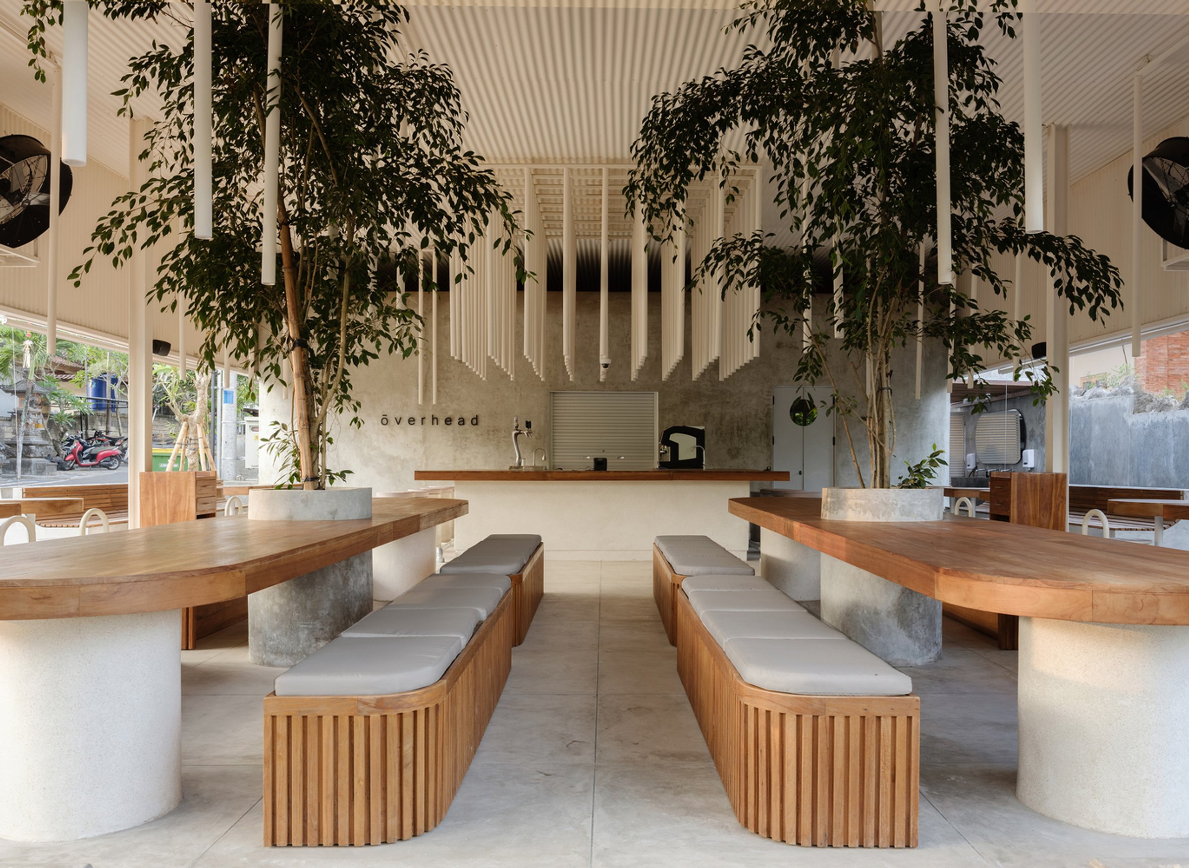 Overhead Restaurant: A Minimalist Restaurant Design in Bali