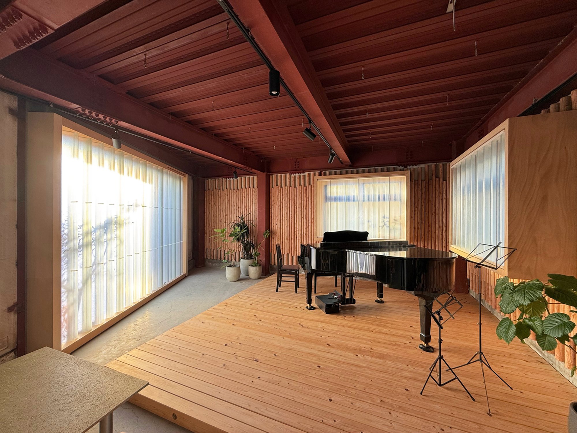 House in Katsushika: A Modern Steel Frame House Renovation in Tokyo