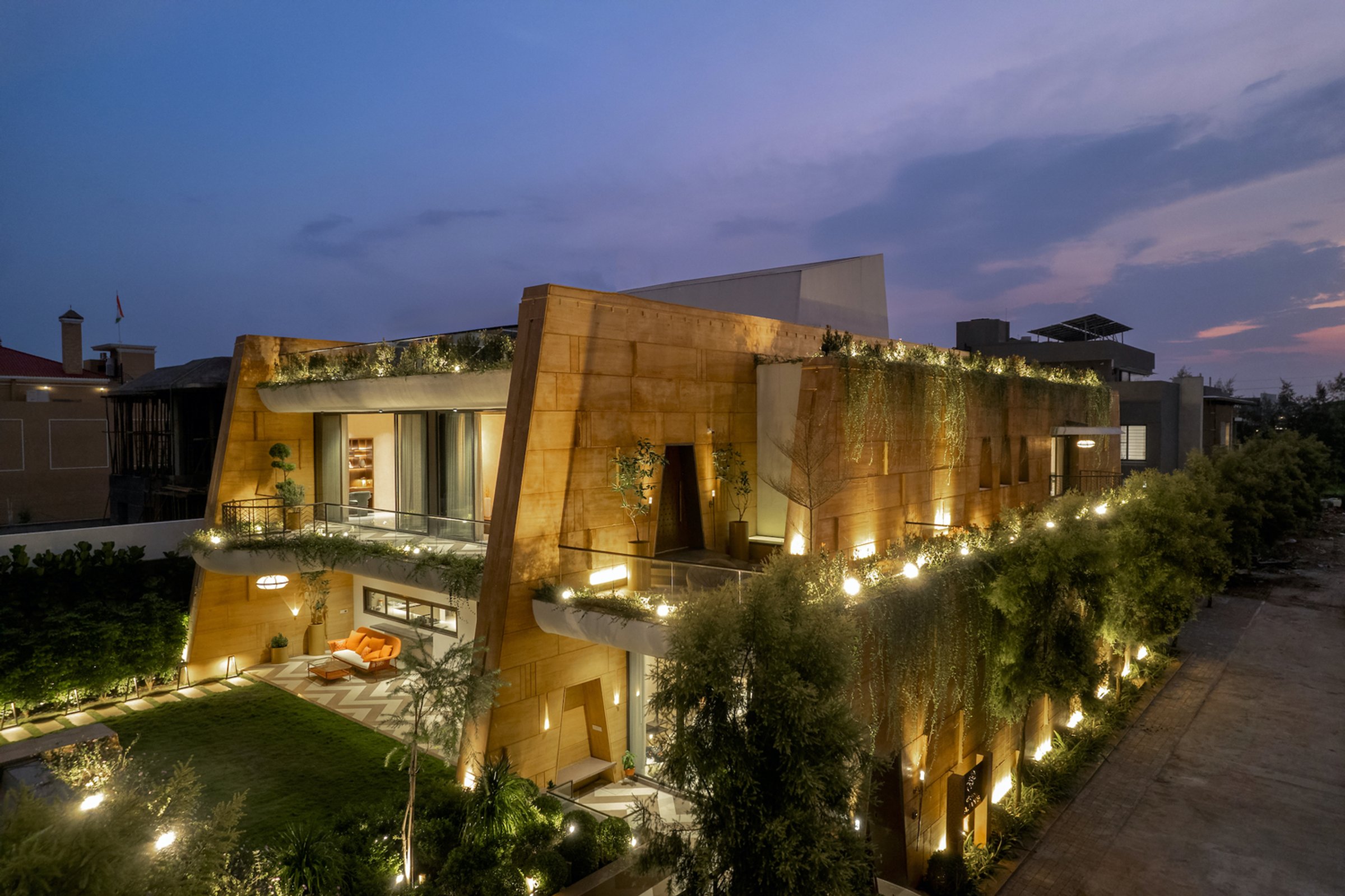 Modern Fort Architecture: Fort House by SPAN Architects