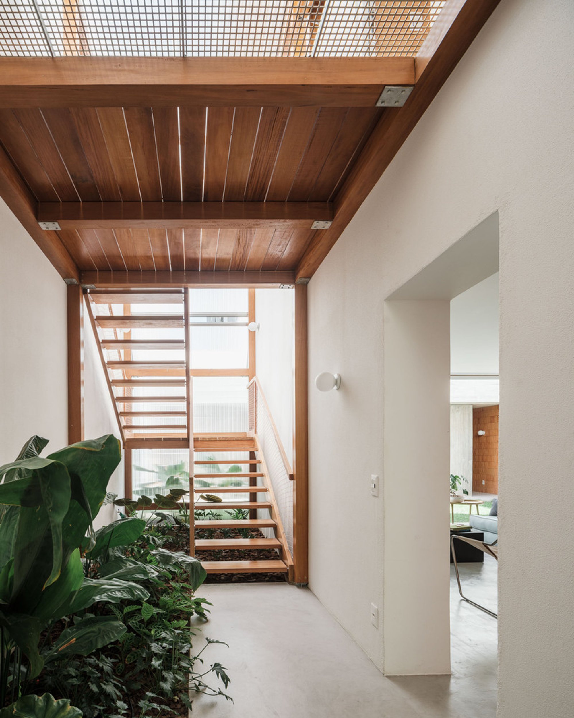 Estúdio Artigas Converts a São Paulo Garage into a Light-Filled Urban House That Breathes