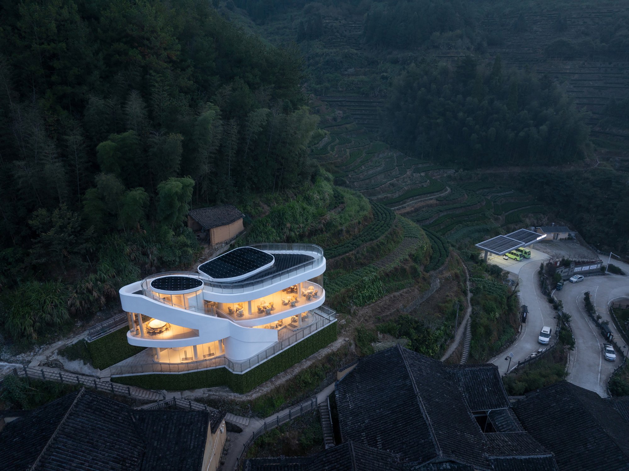 HATCH Architects Wraps a Zero-Carbon Teahouse in Photovoltaic Skin Above a Fujian Tea Village